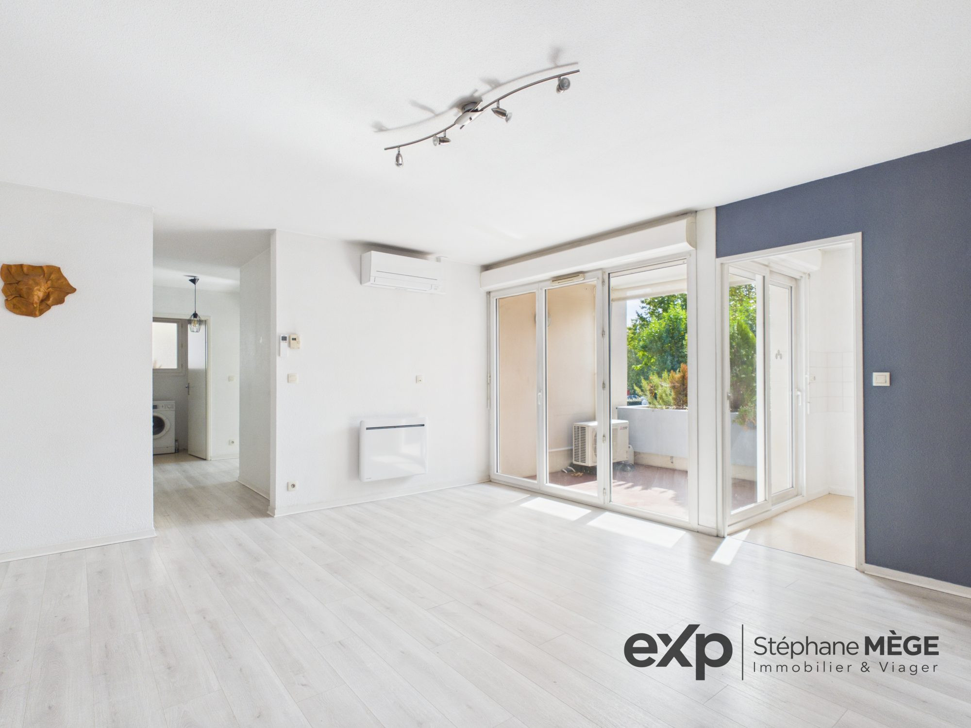 Apartment for sale in Cenon, 65 m²