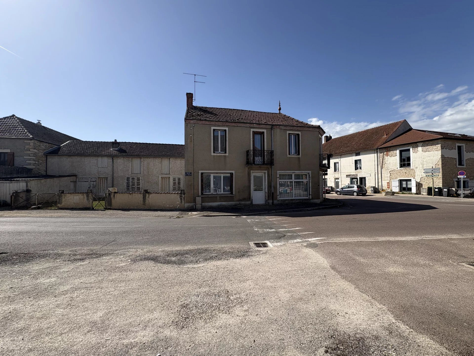 Maison à vendre à Chaudenay, 161 m²