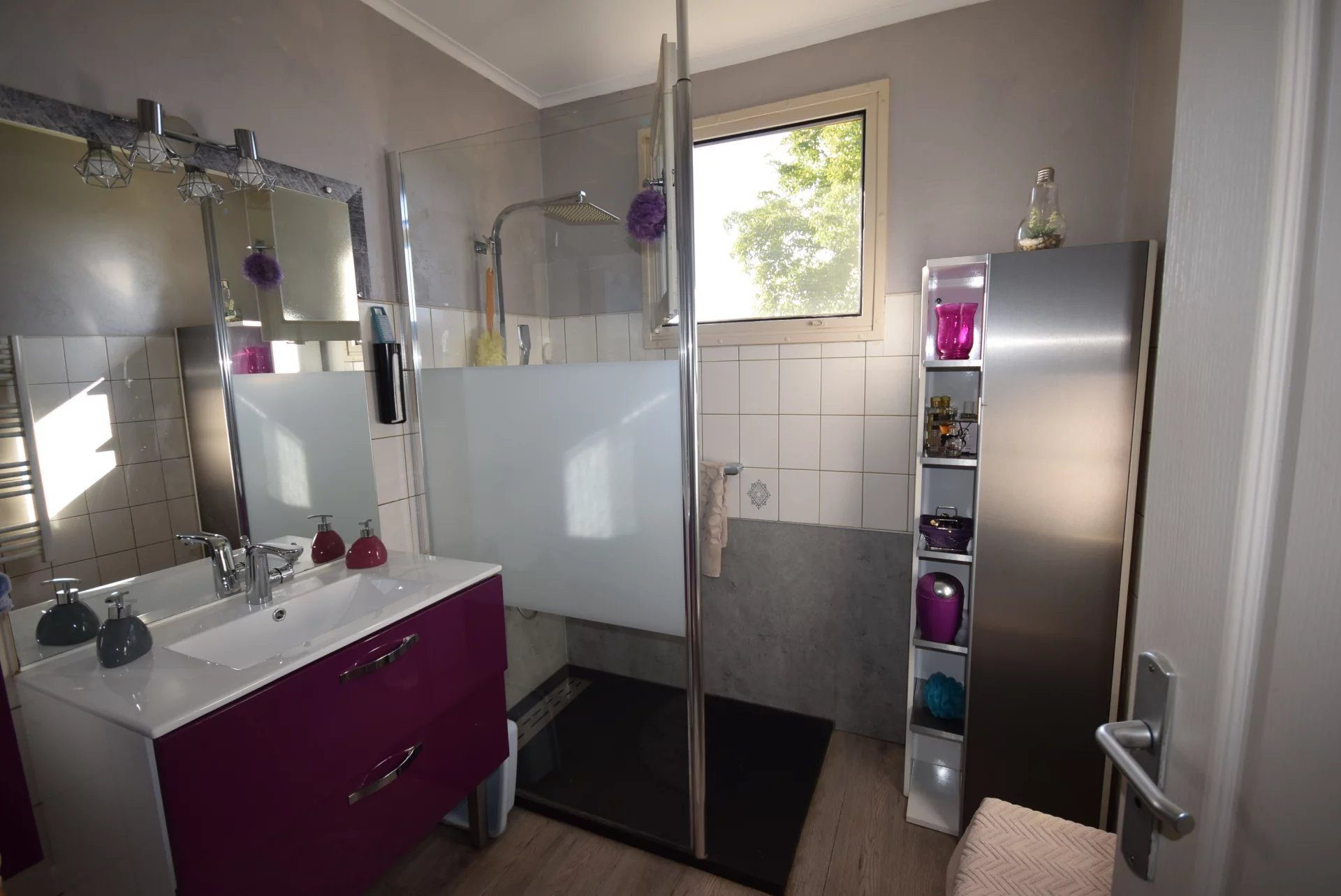 Maison à vendre à Annoire, 87 m²
