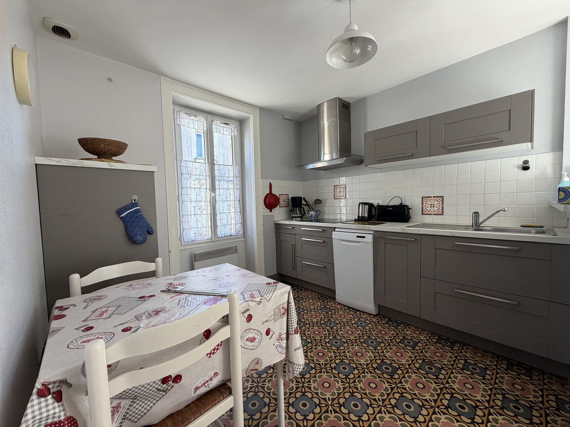 Maison 7 pièces 288 m² · à Rochefort · 288 m² · 470 000 €