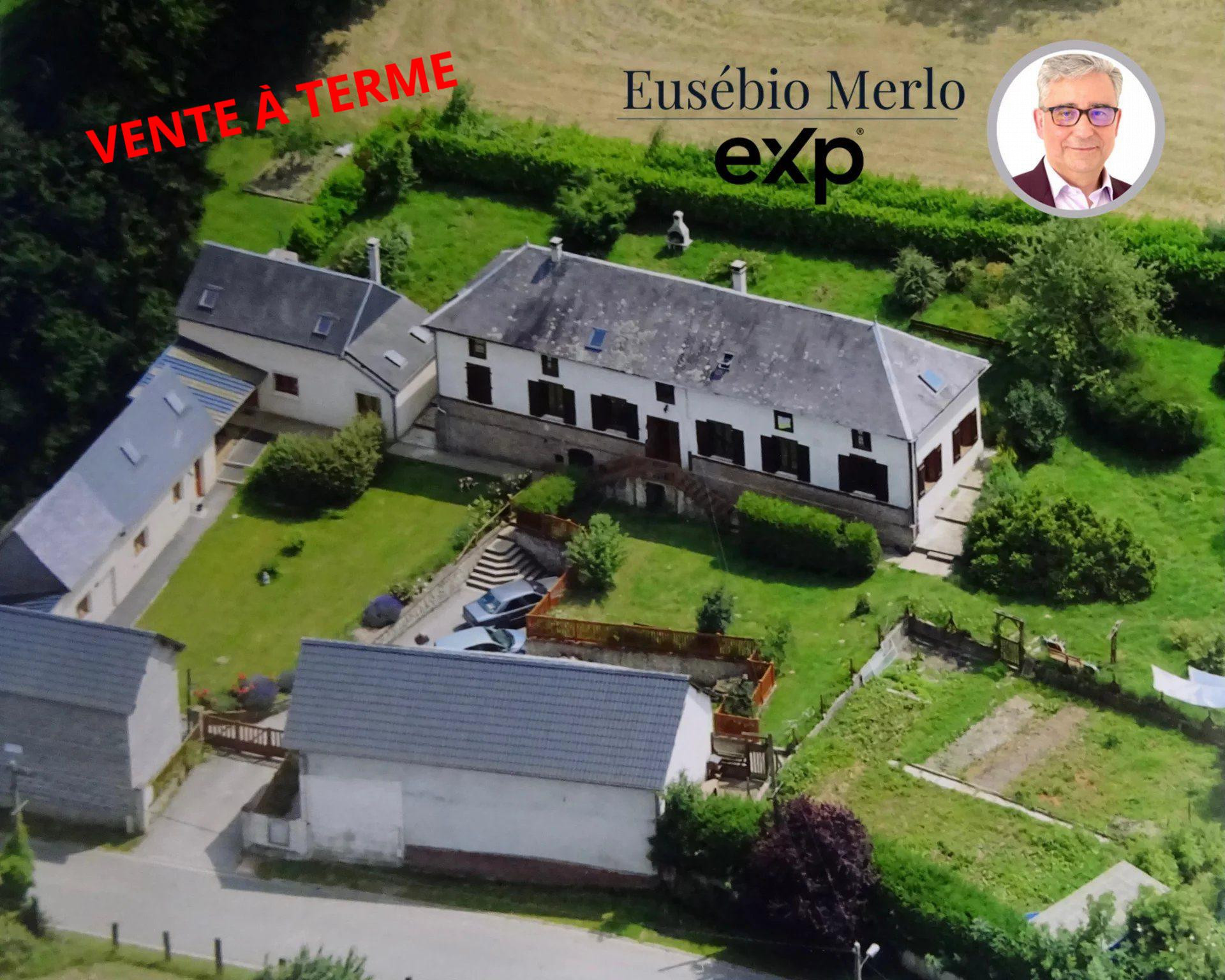 Maison à vendre à Grandvilliers, 550 m²