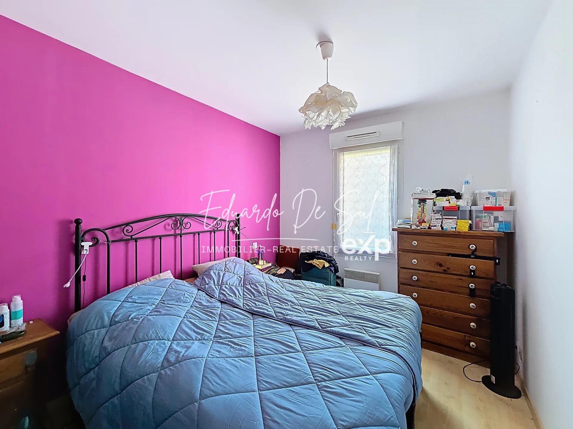Appartement T2 de 40m² environ avec balcon exposé Ouest + 2 places parking privatives