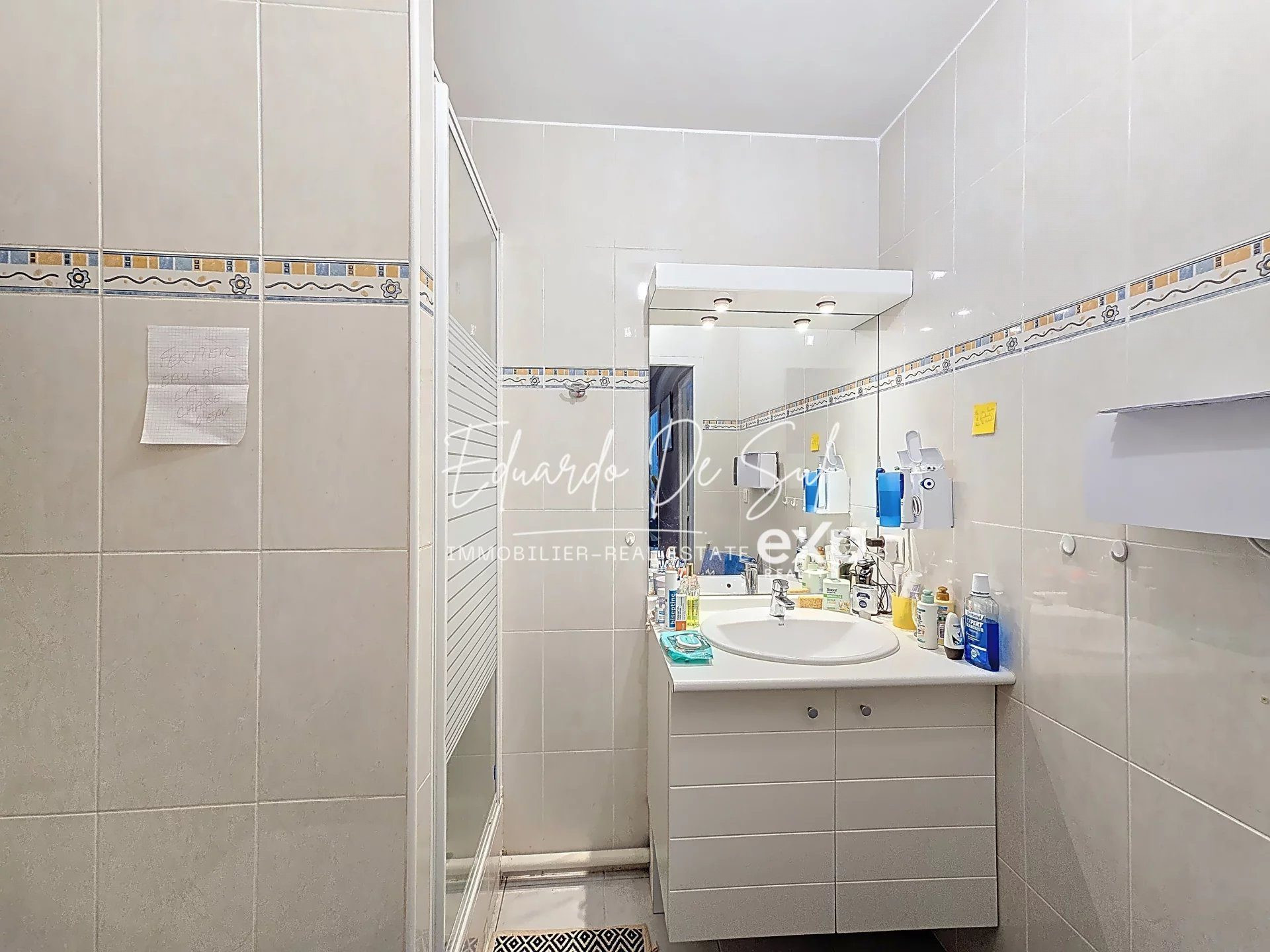 Appartement T2 de 40m² environ avec balcon exposé Ouest + 2 places parking privatives