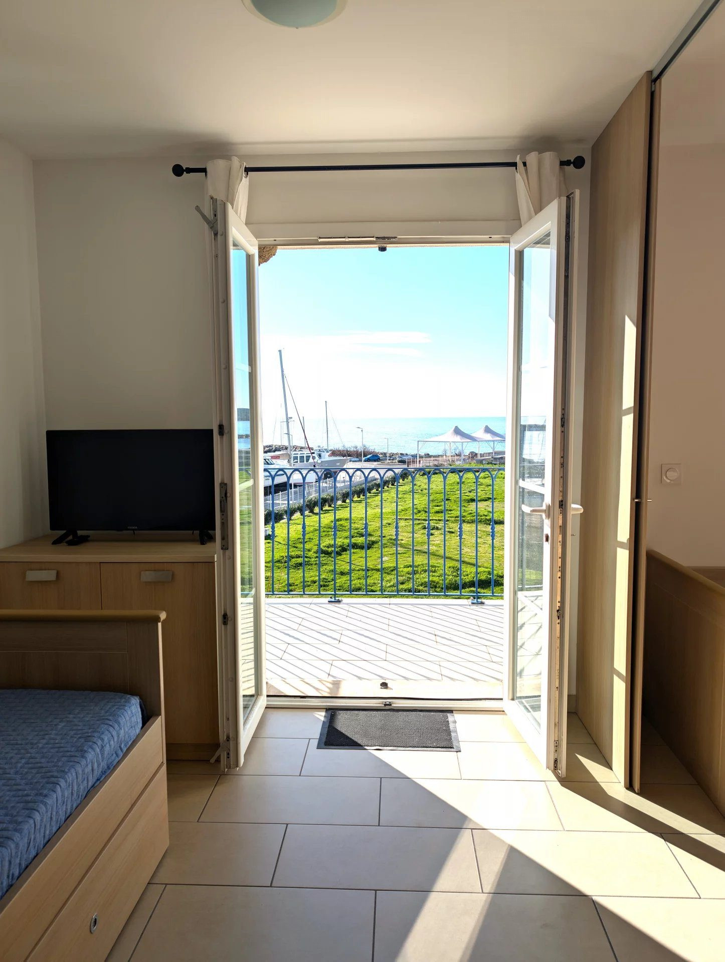 T2 Sea View over the Marina of Solenzara 4