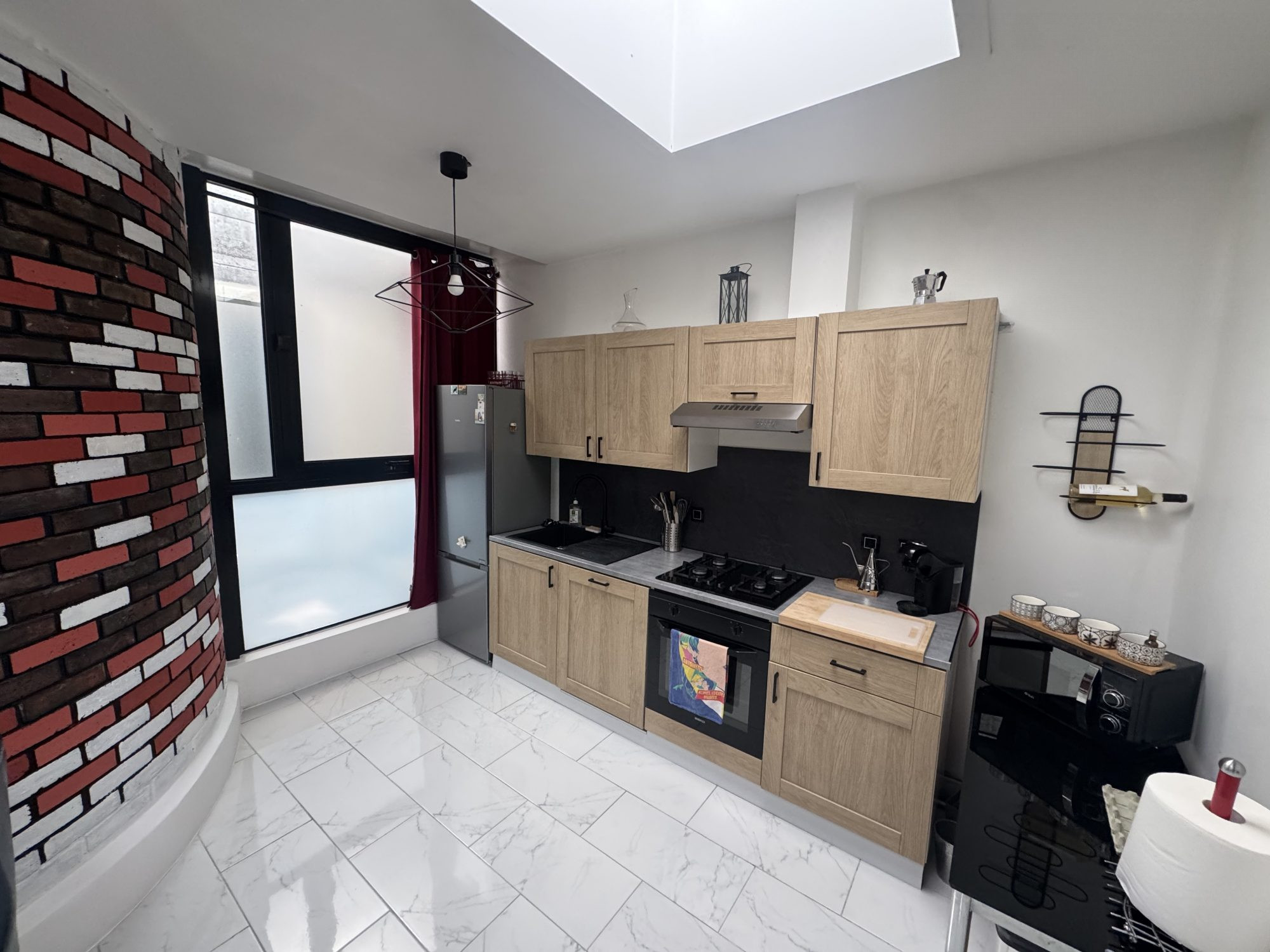 Bright apartment in the heart of Montereau-Fault-Yonne 3