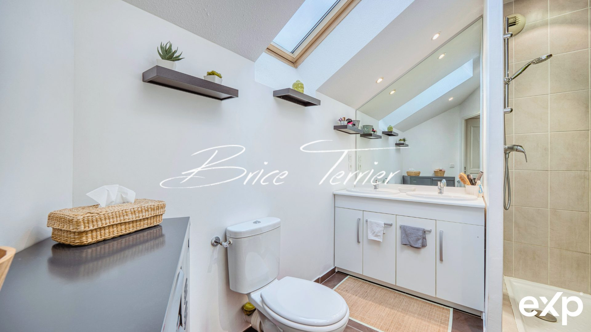 Appartement 5 pièces 93 m² · à Rumilly · 93 m² · 299 000 €