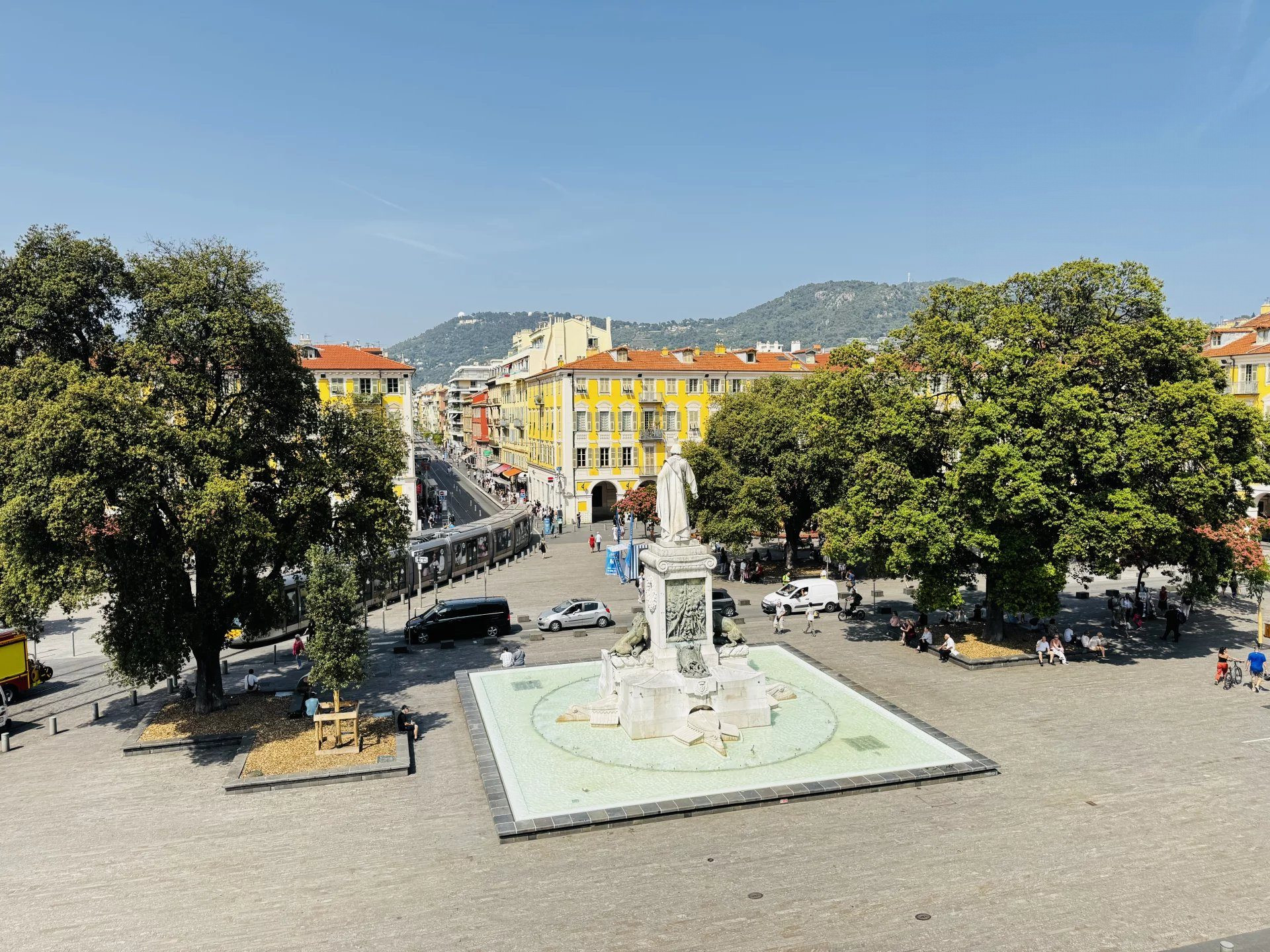 Appartement à vendre à Nice, 120 m²