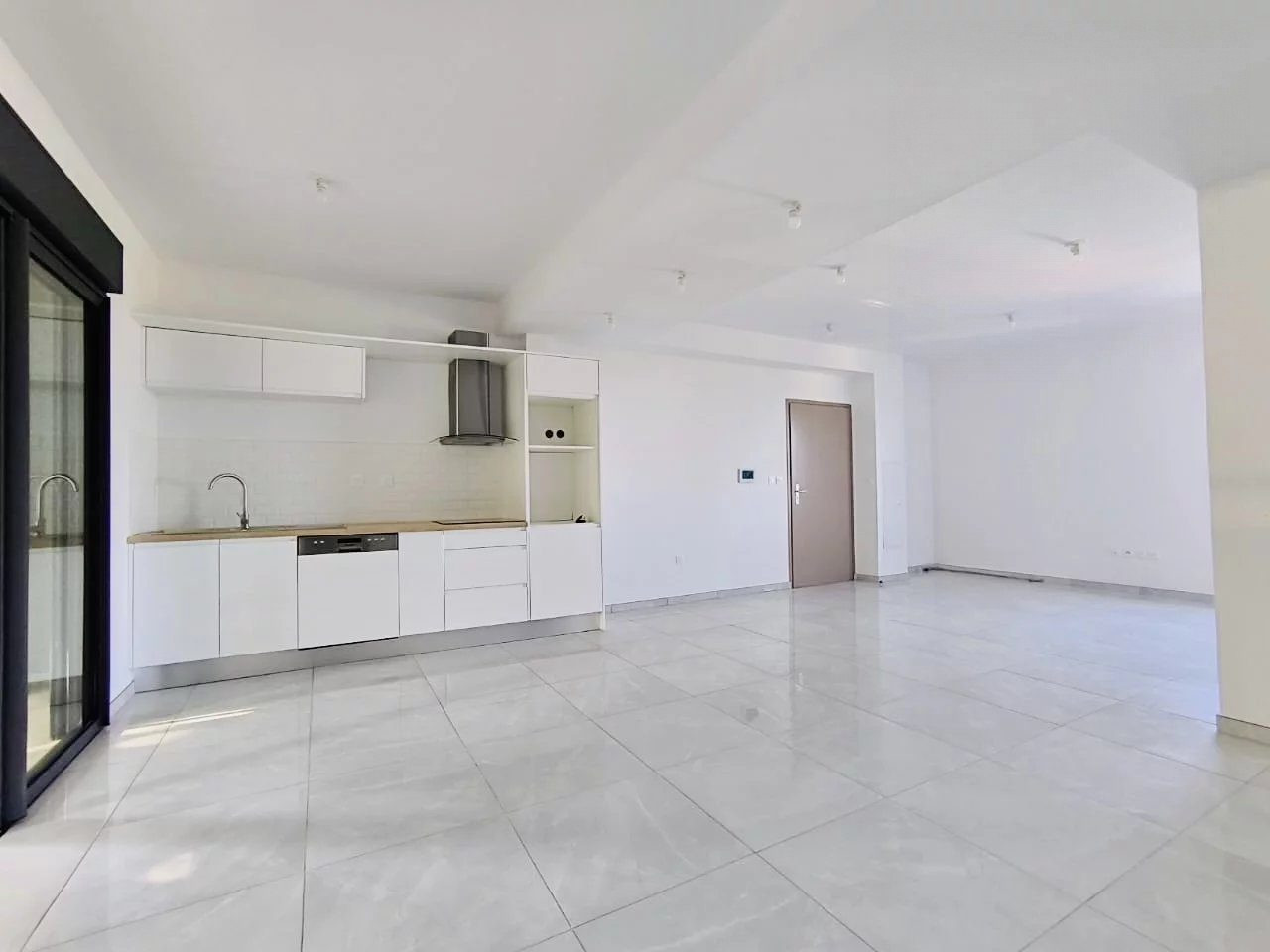 Appartement 3 pièces – Confort et Sérénité à Saint-Pierre