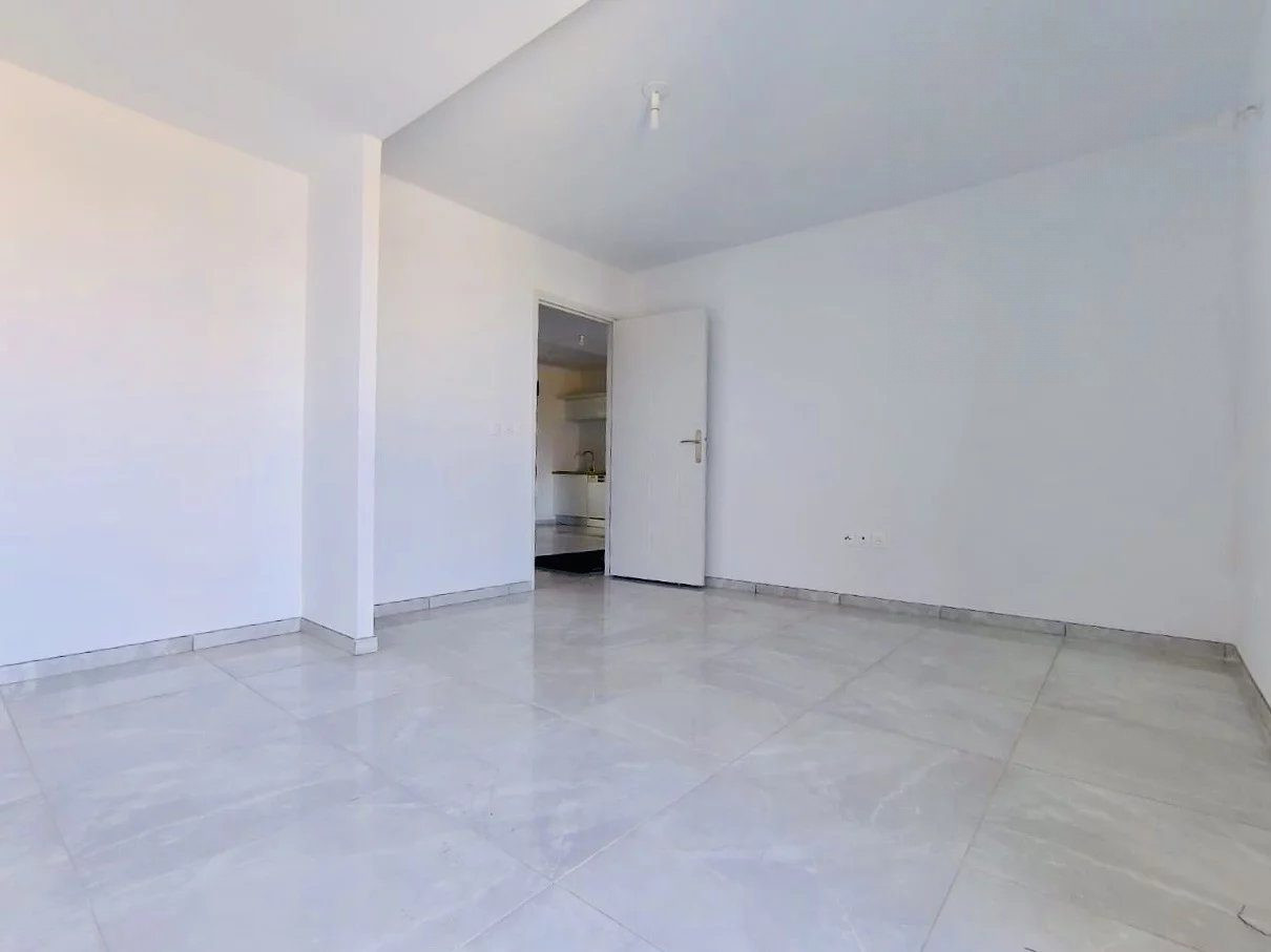 Appartement à vendre à Saint-Pierre, 70 m²