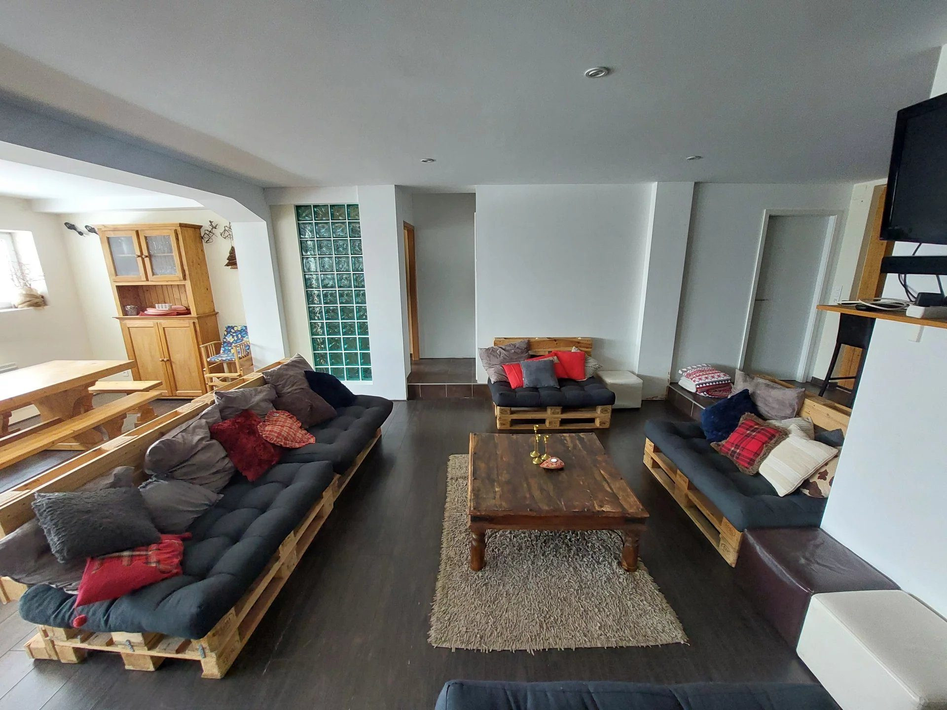 FOR SALE – EXCEPTIONAL LOFT AT MARKSTEIN 3