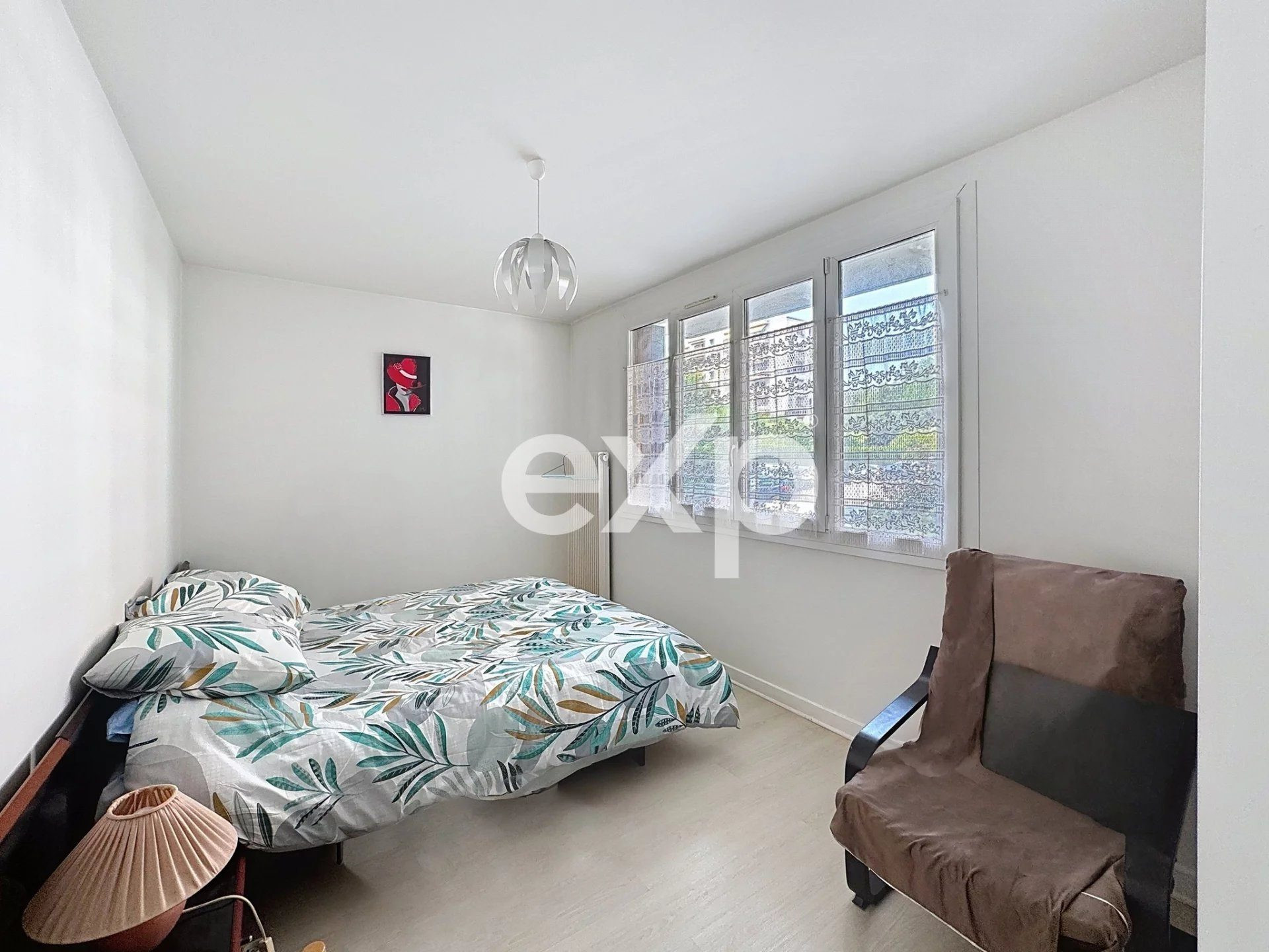Appartement 5 pièces 101 m² · à Meylan · 101 m² · 270 000 €