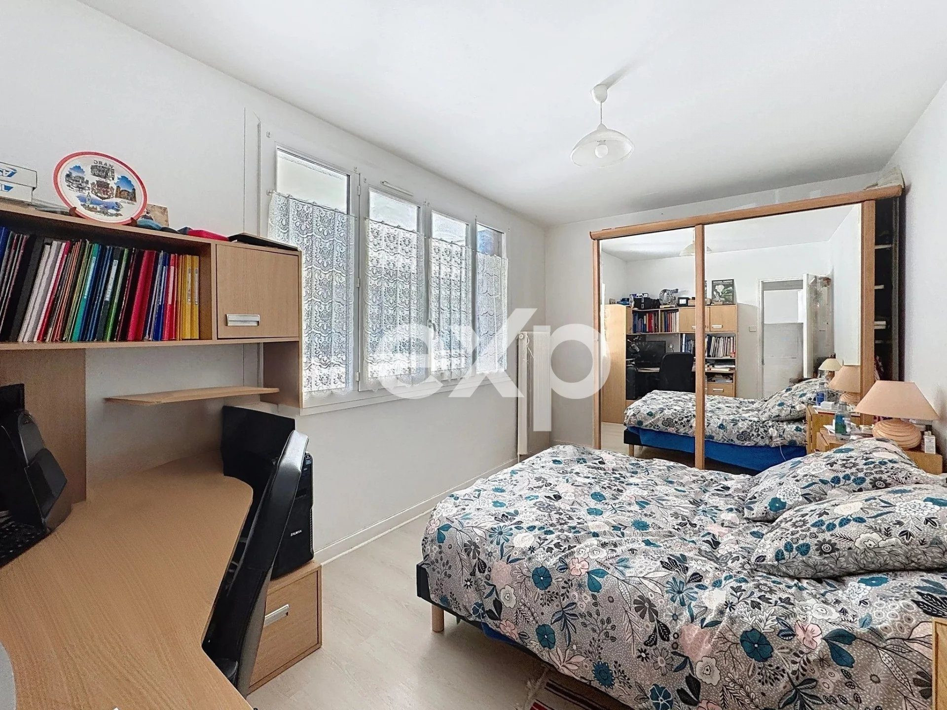 Meylan – Quartier des Ayguinards, appartement familial traversant 5 pièces (101 m²)