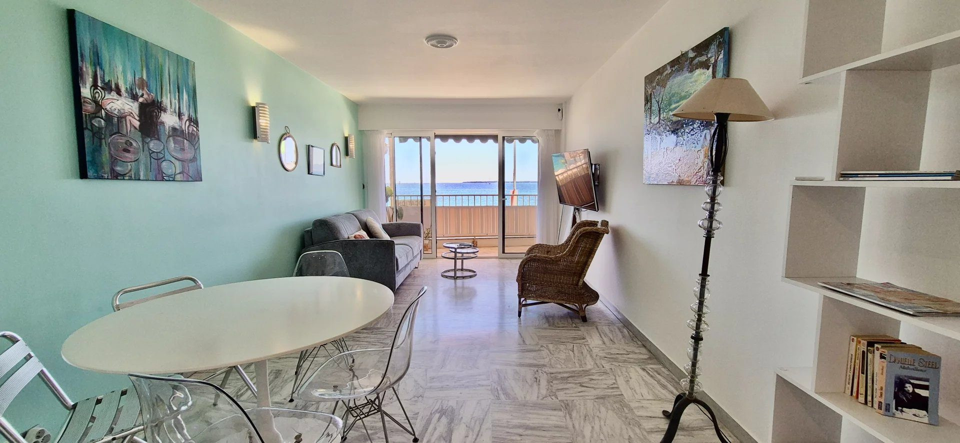 Apartment for sale in Antibes, 73 m²