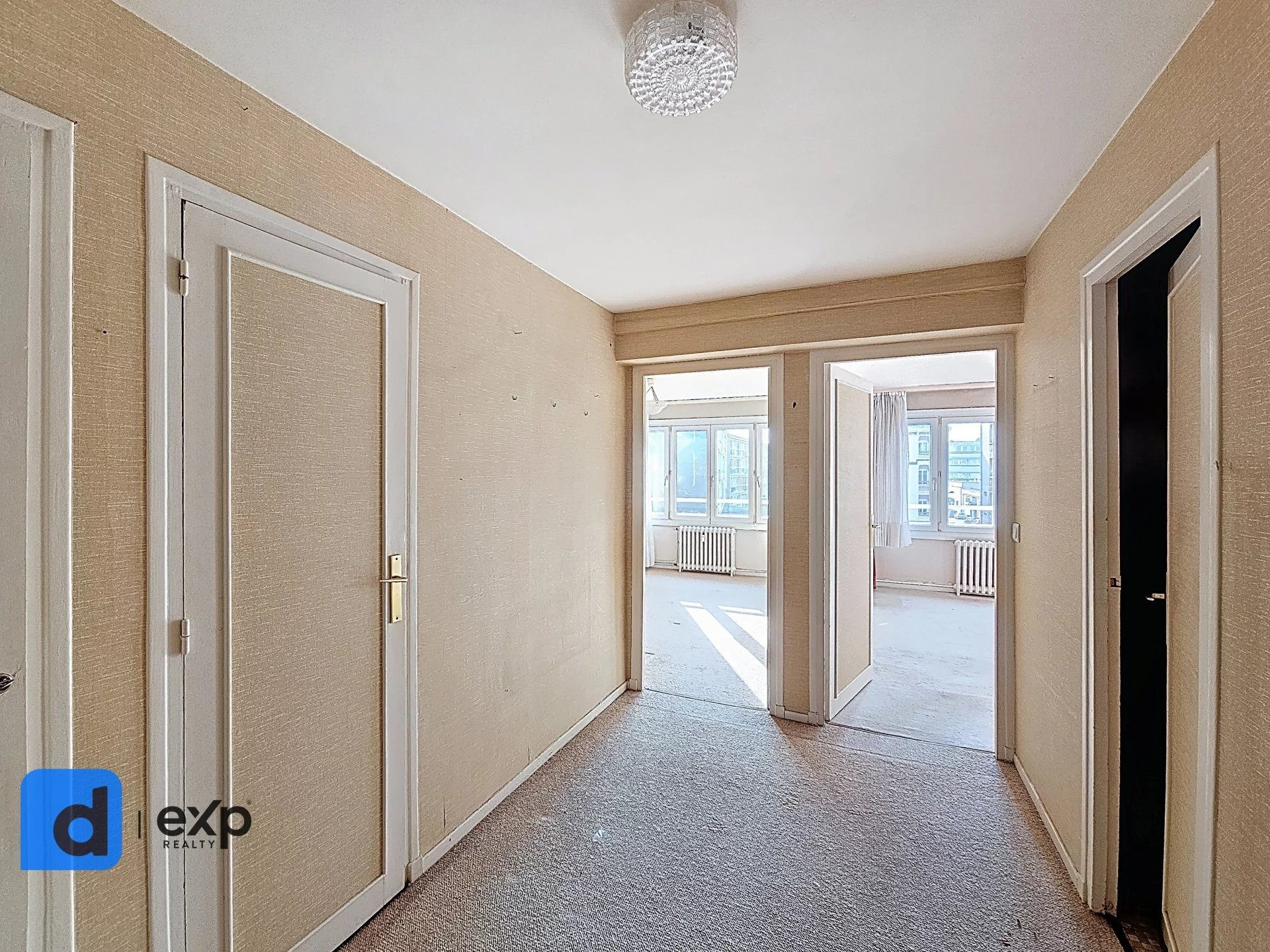 Large 133 m² apartment for offices or liberal profession 5