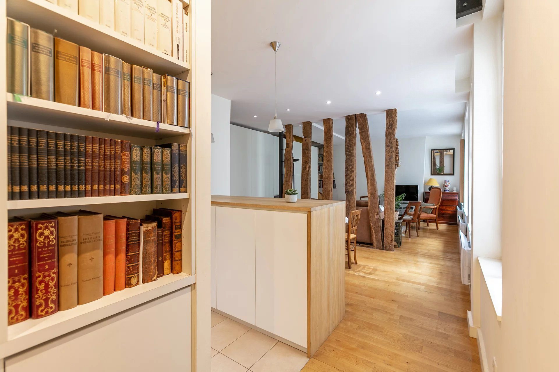 Appartement à vendre à Paris, 101 m²