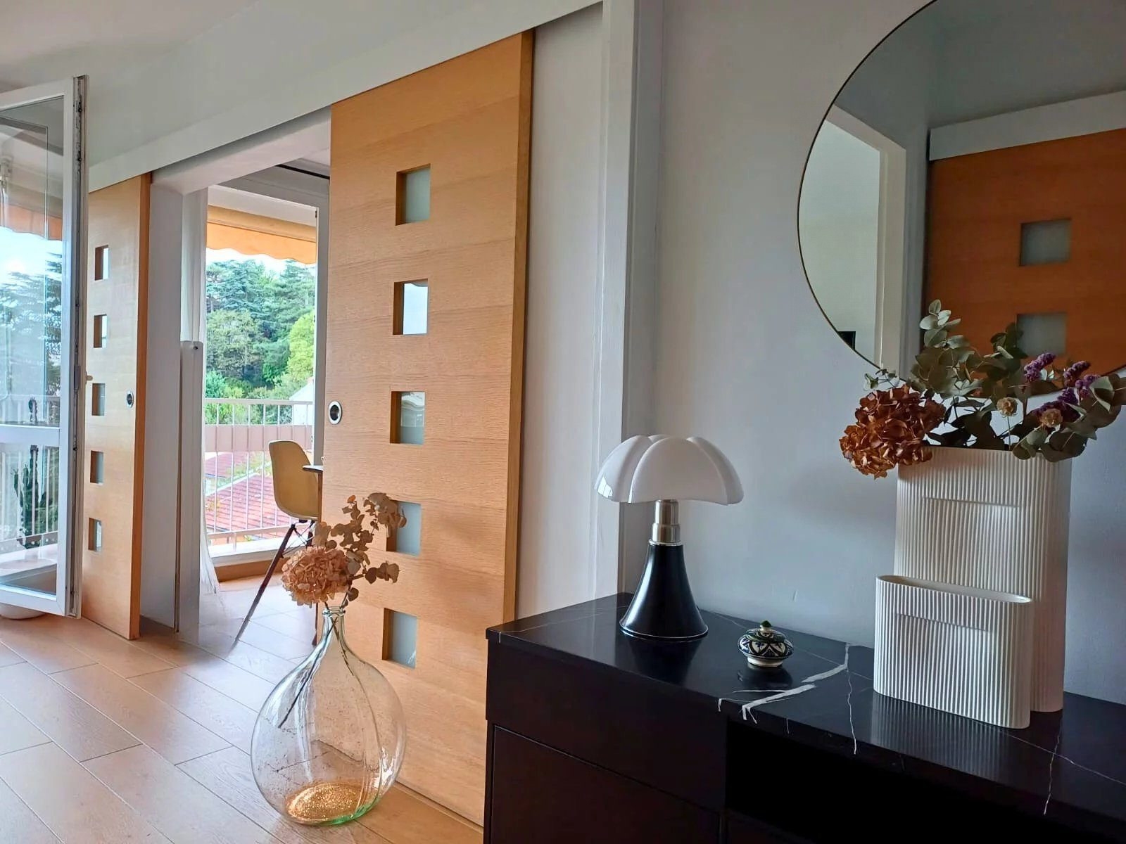 Appartement lumineux et rénové avec soin – 83 m² de bien-être aux Célestins