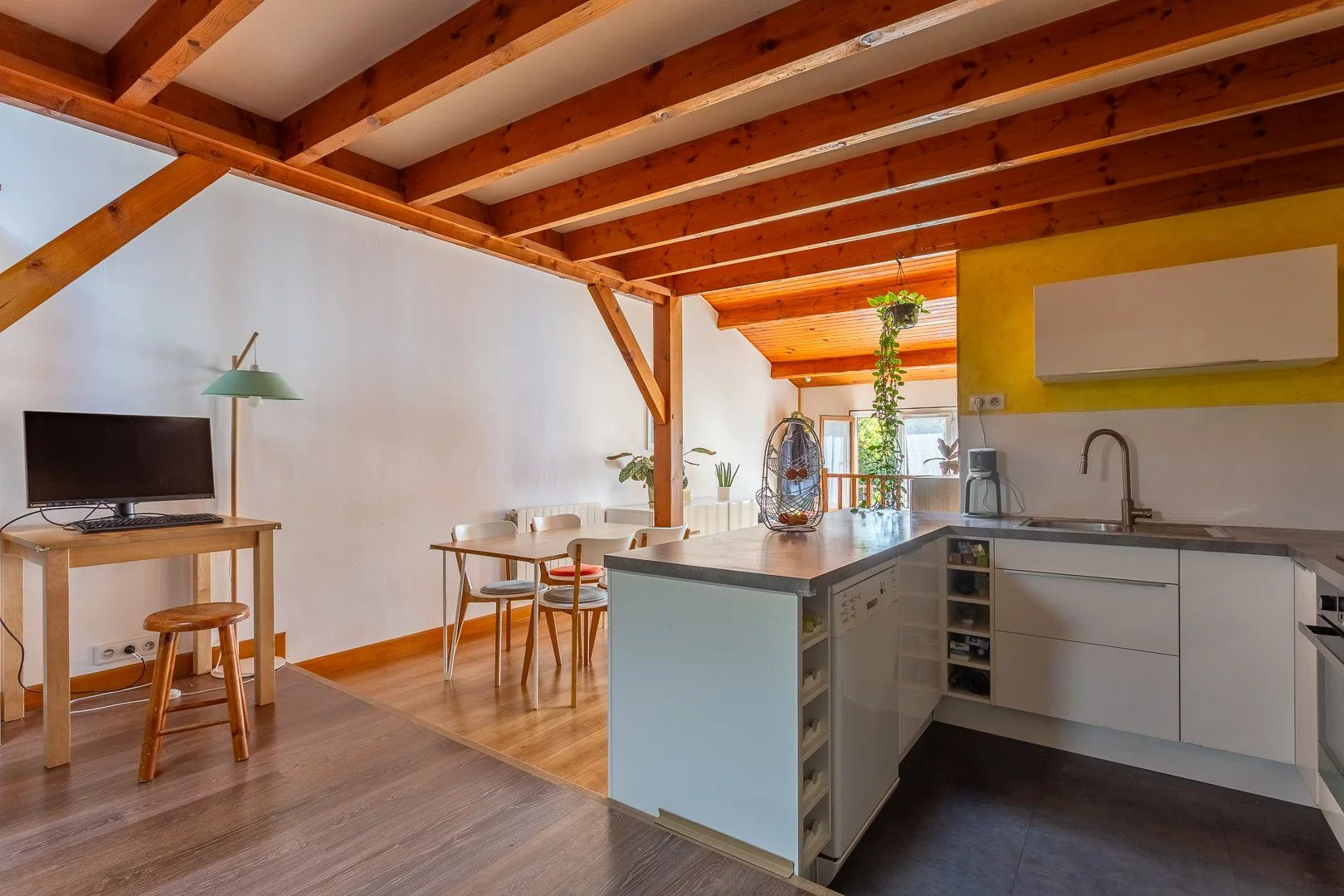 Apartment for sale in Sainte-Geneviève-des-Bois, 65 m²