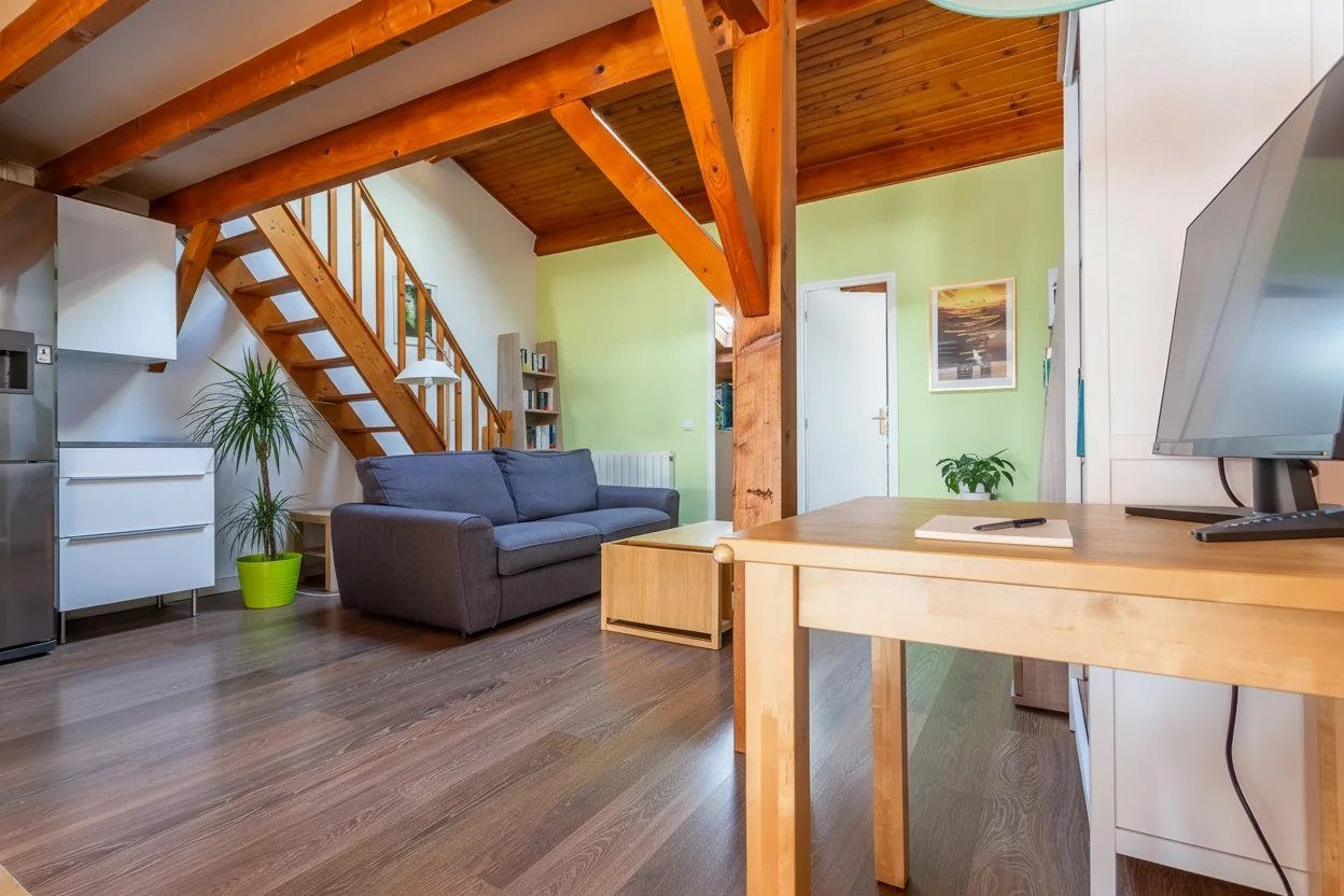 APPARTEMENT 2 CHAMBRES - MEZZANINE - SAINTE-GENEVIEVE DES BOIS 91700