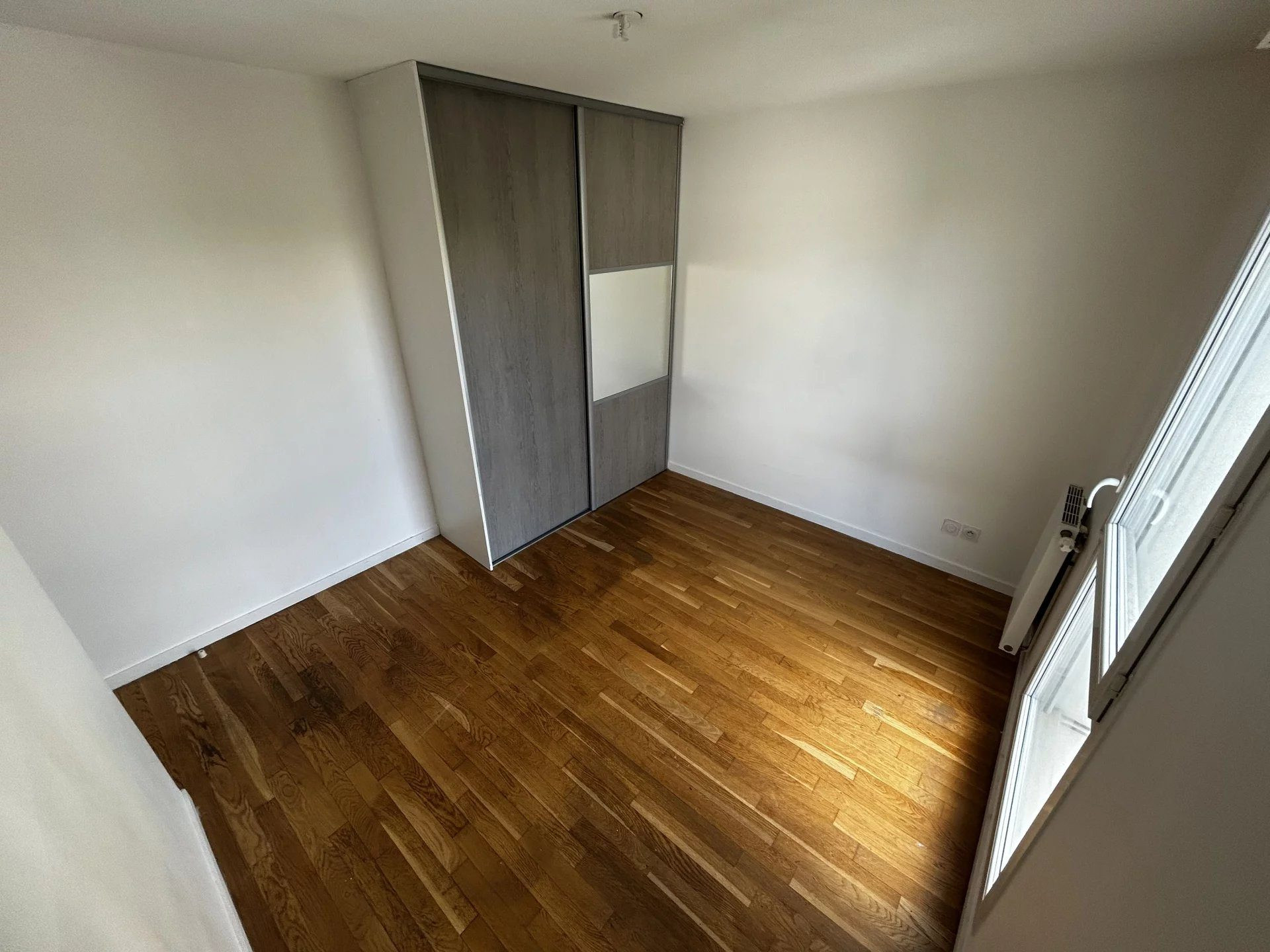 Appartement T4 de 75 m2 + Garage fermé