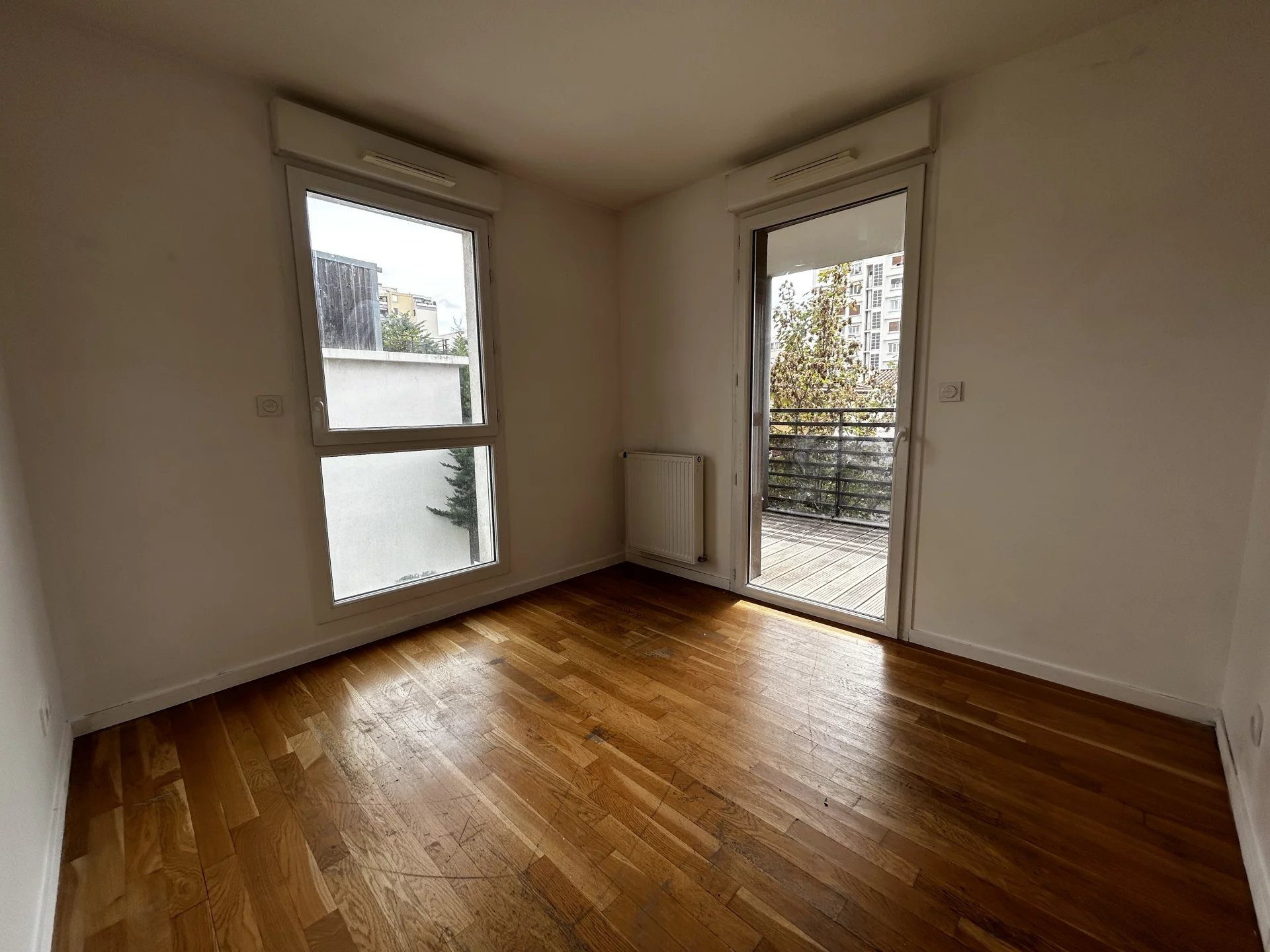 4-Room Apartment 75 m² + Enclosed Garage 5
