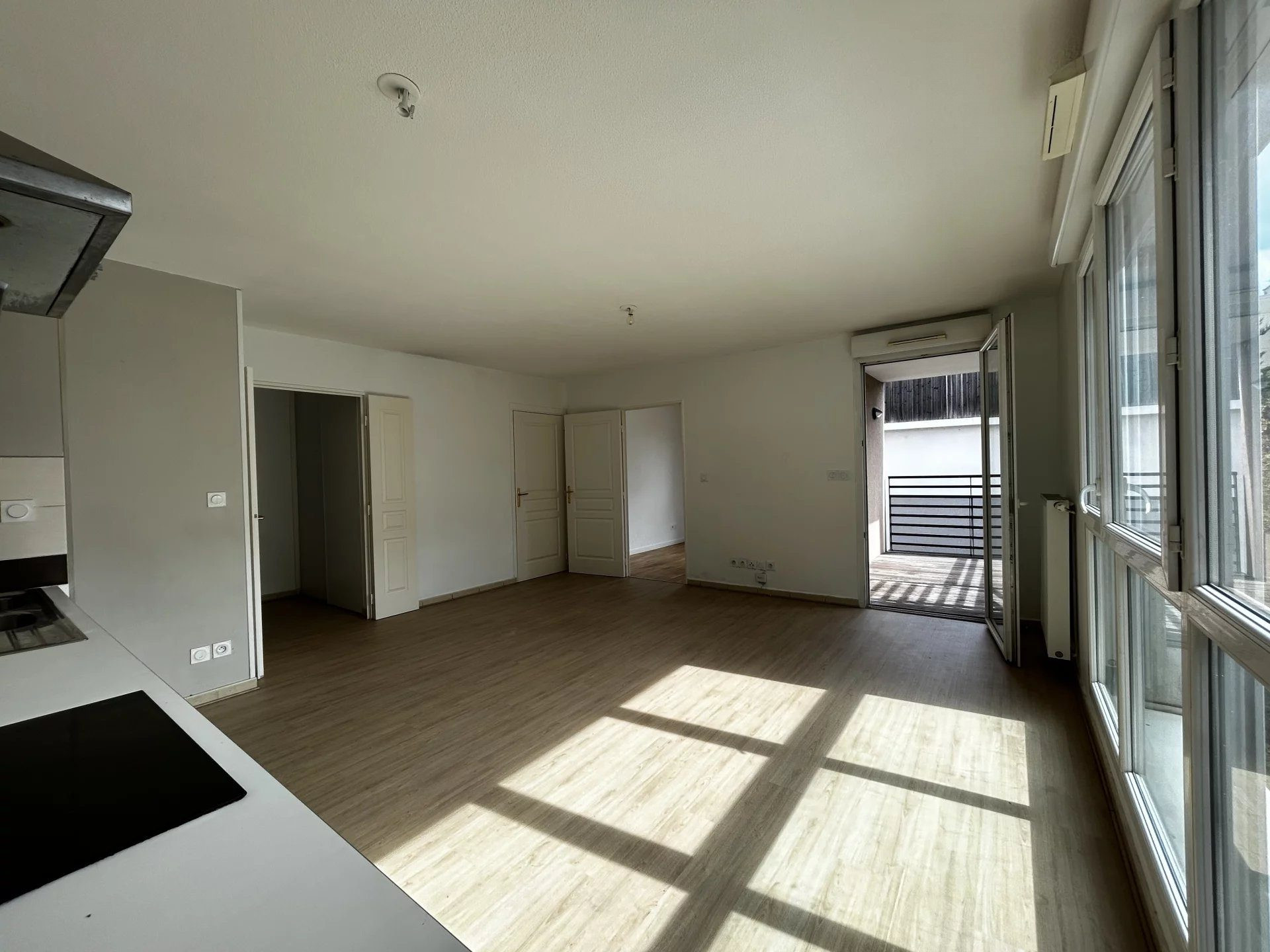 4-Room Apartment 75 m² + Enclosed Garage 3