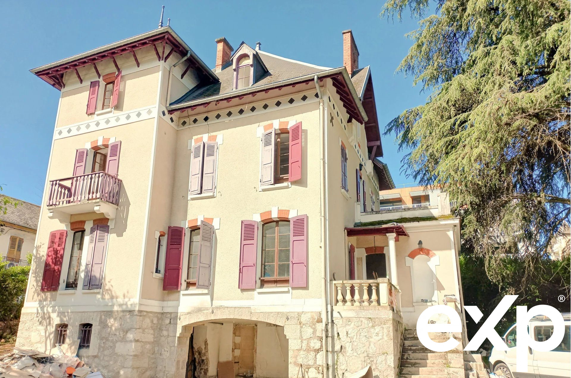 Appartement 4 pièces 85 m² · à Challes-les-Eaux · 85 m² · 345 000 €