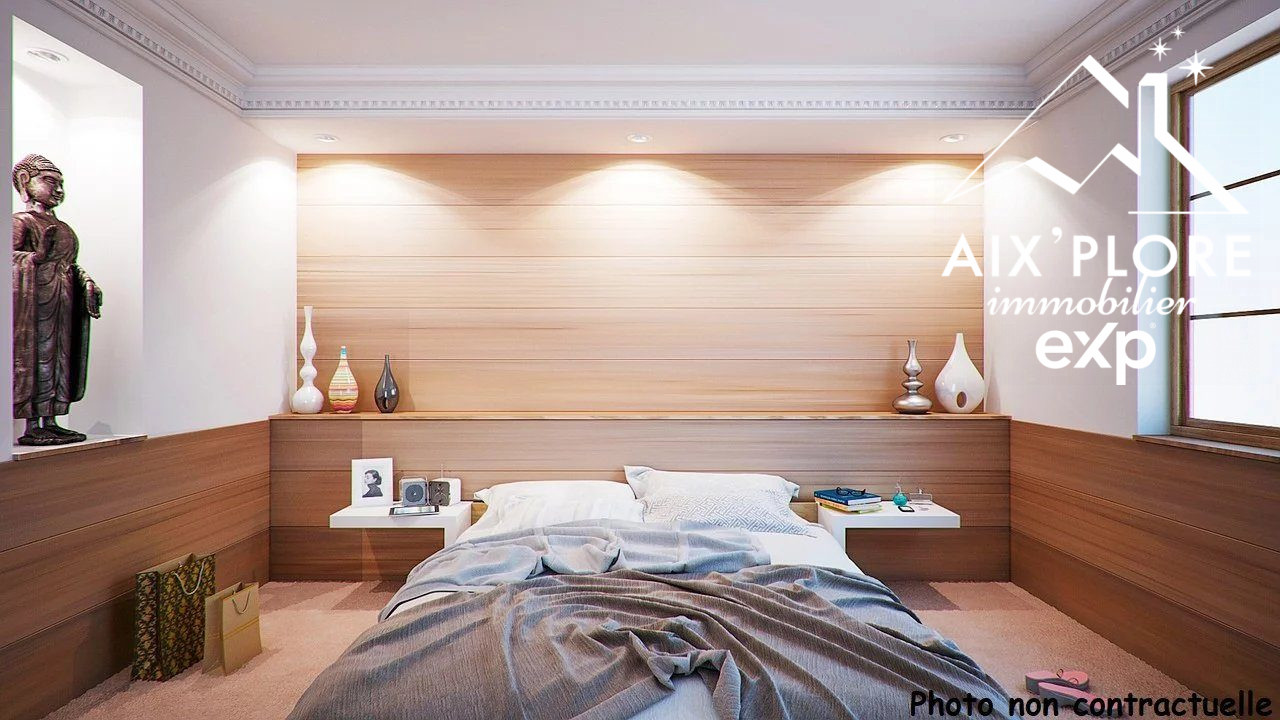 Spacious 4-Room Apartment Completely Renovated 3