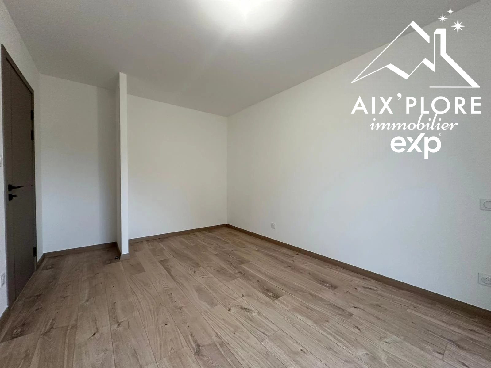 VENTE – APPARTEMENT T2 AVEC JARDIN – GRÉSY-SUR-AIX 51,05 m² – Rez-de-jardin – Terrasse + Jardin privatif
