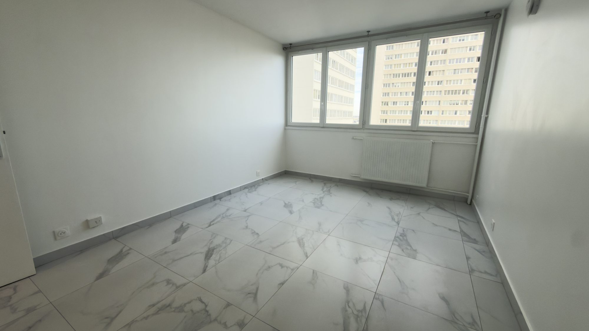 Appartement à vendre à Paris, 28 m²