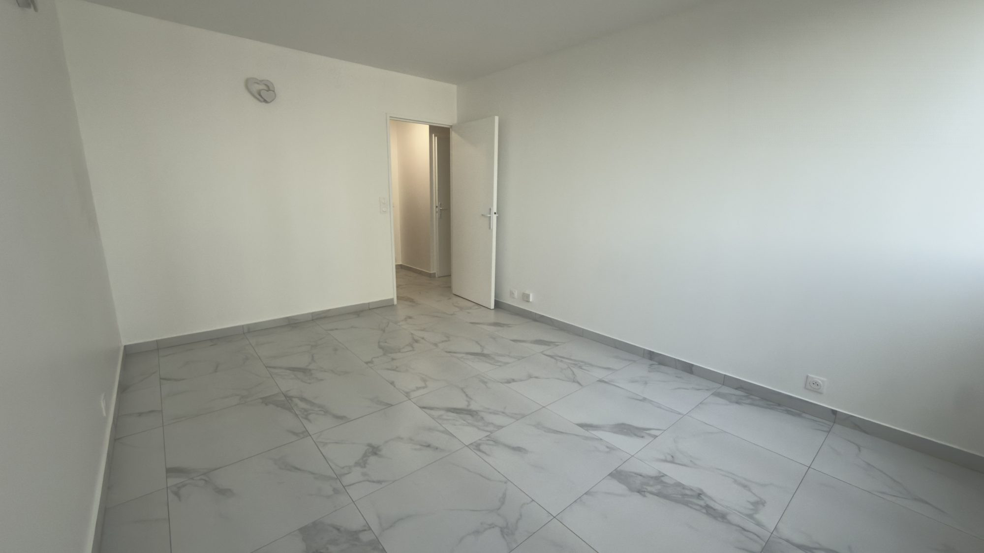 Apartment for sale in Paris, 28 m²