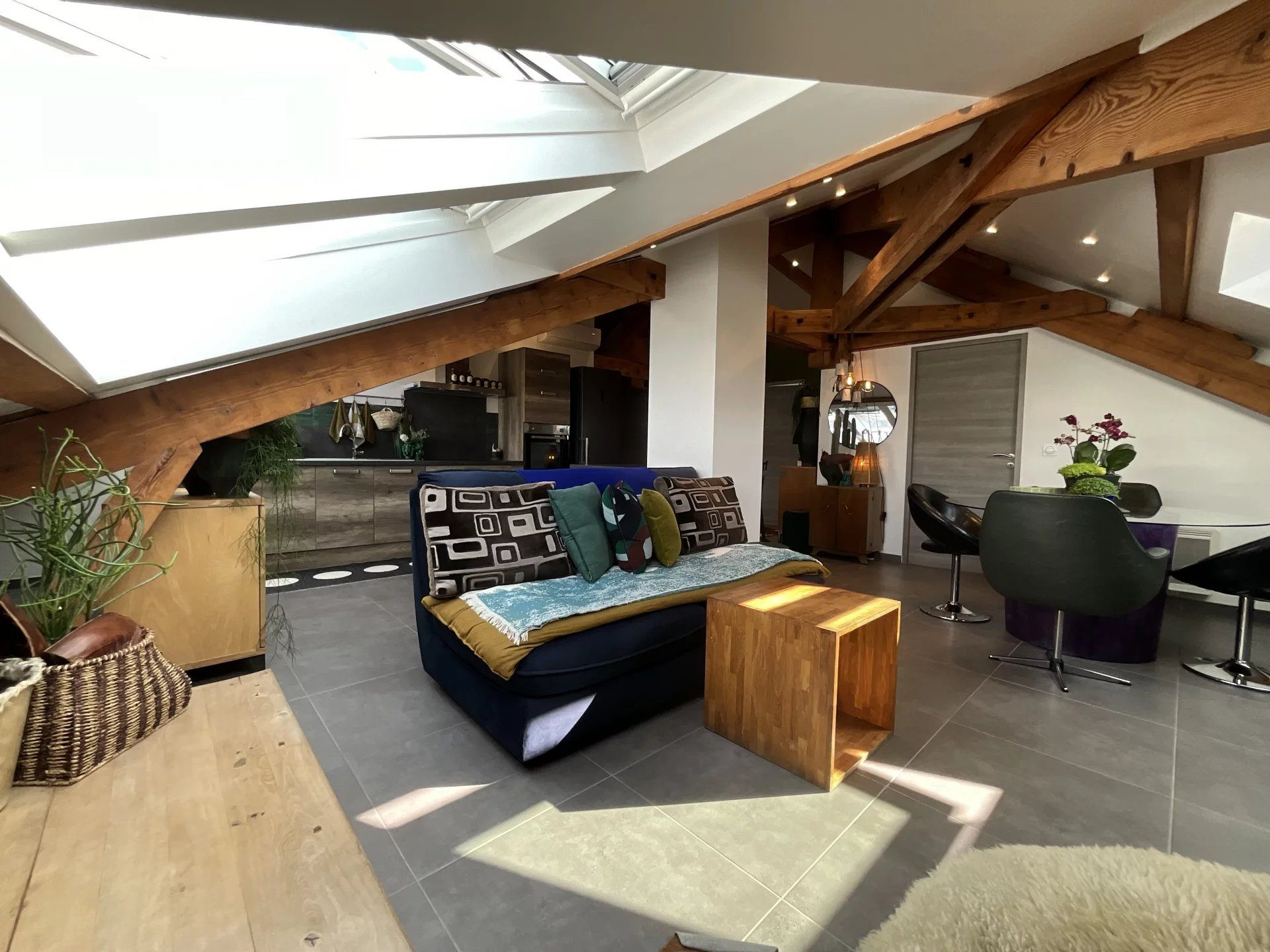Appartement à vendre à Brison-Saint-Innocent, 65 m²