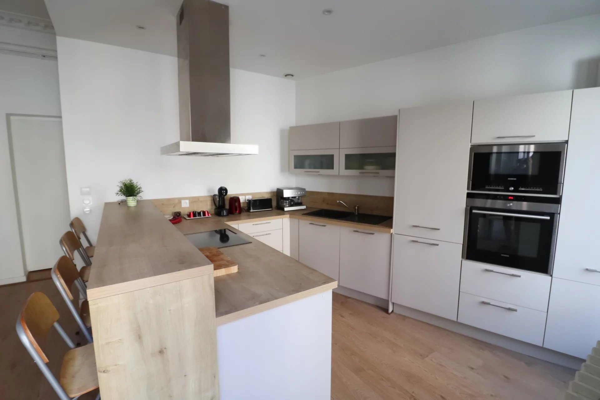 33000 BORDEAUX - GAMBETTA - 127 M2 - 5 ROOMS 3