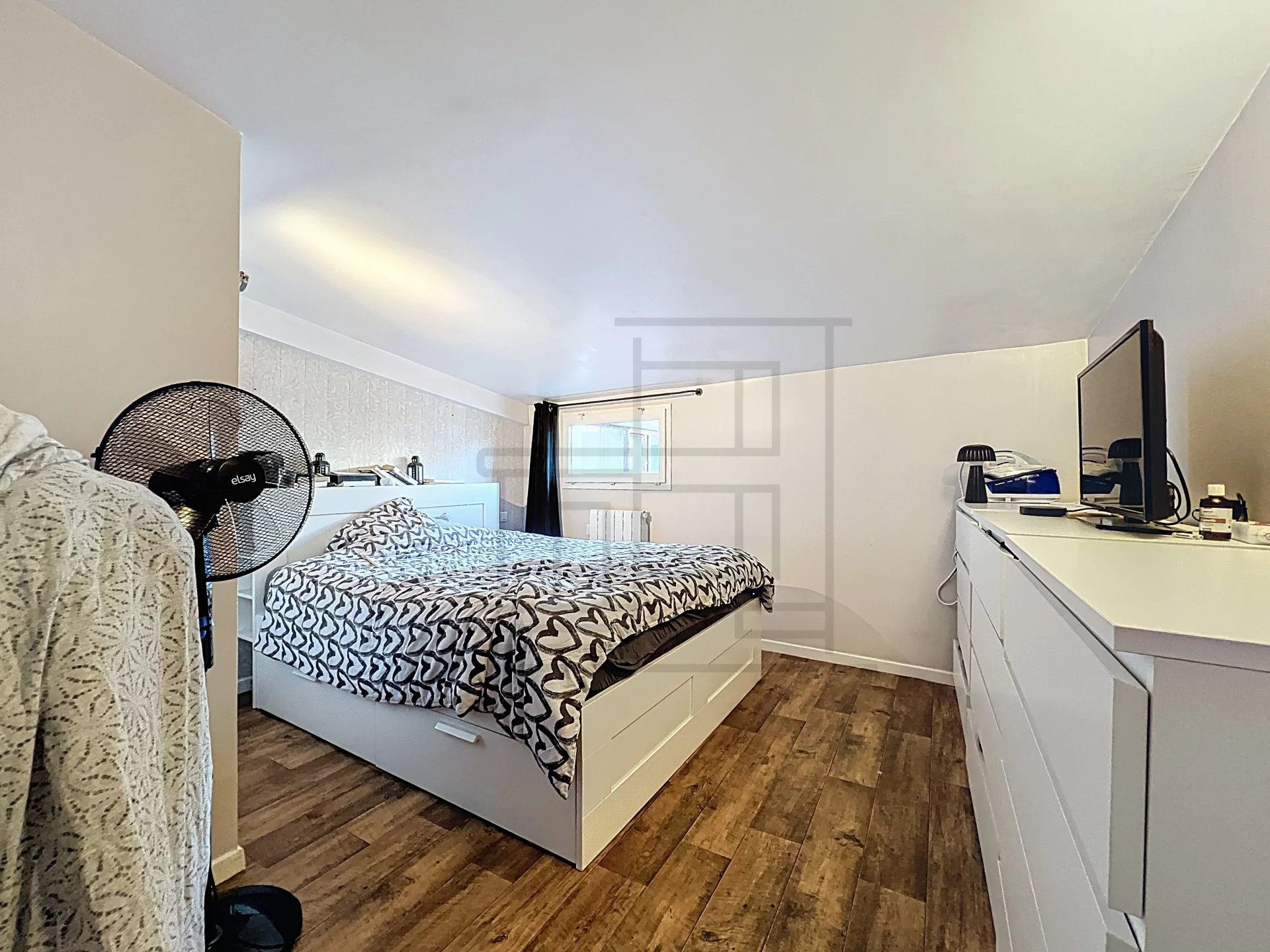 3-Bedroom Apartment 77m2 4