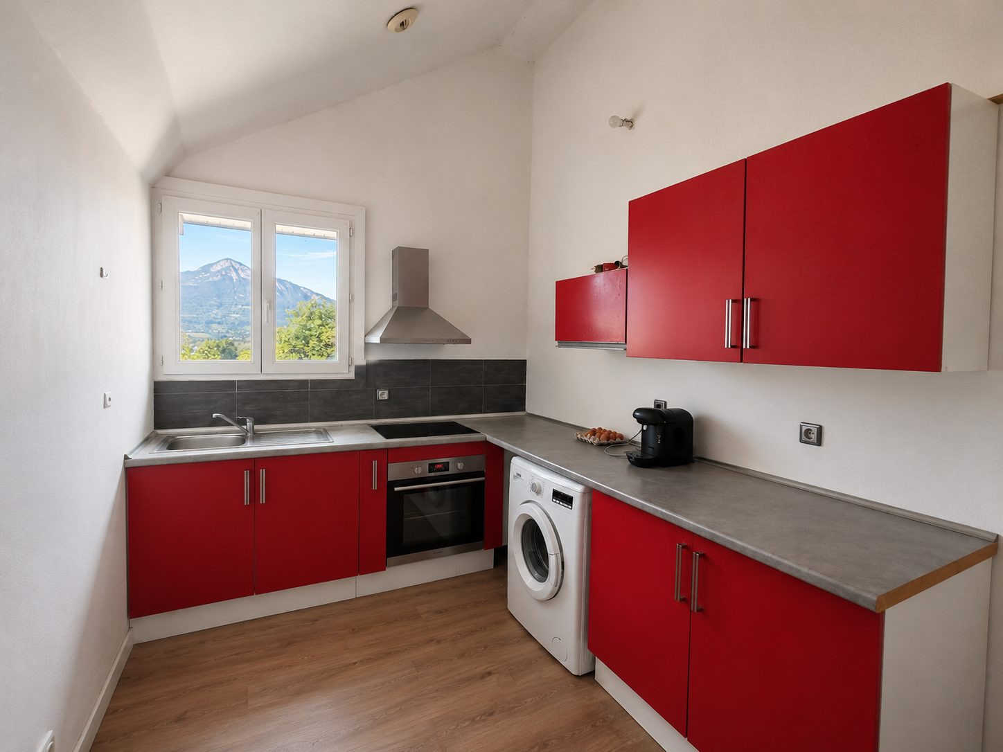 Appartement T2 – 37 m² Carrez / 57 m² au sol