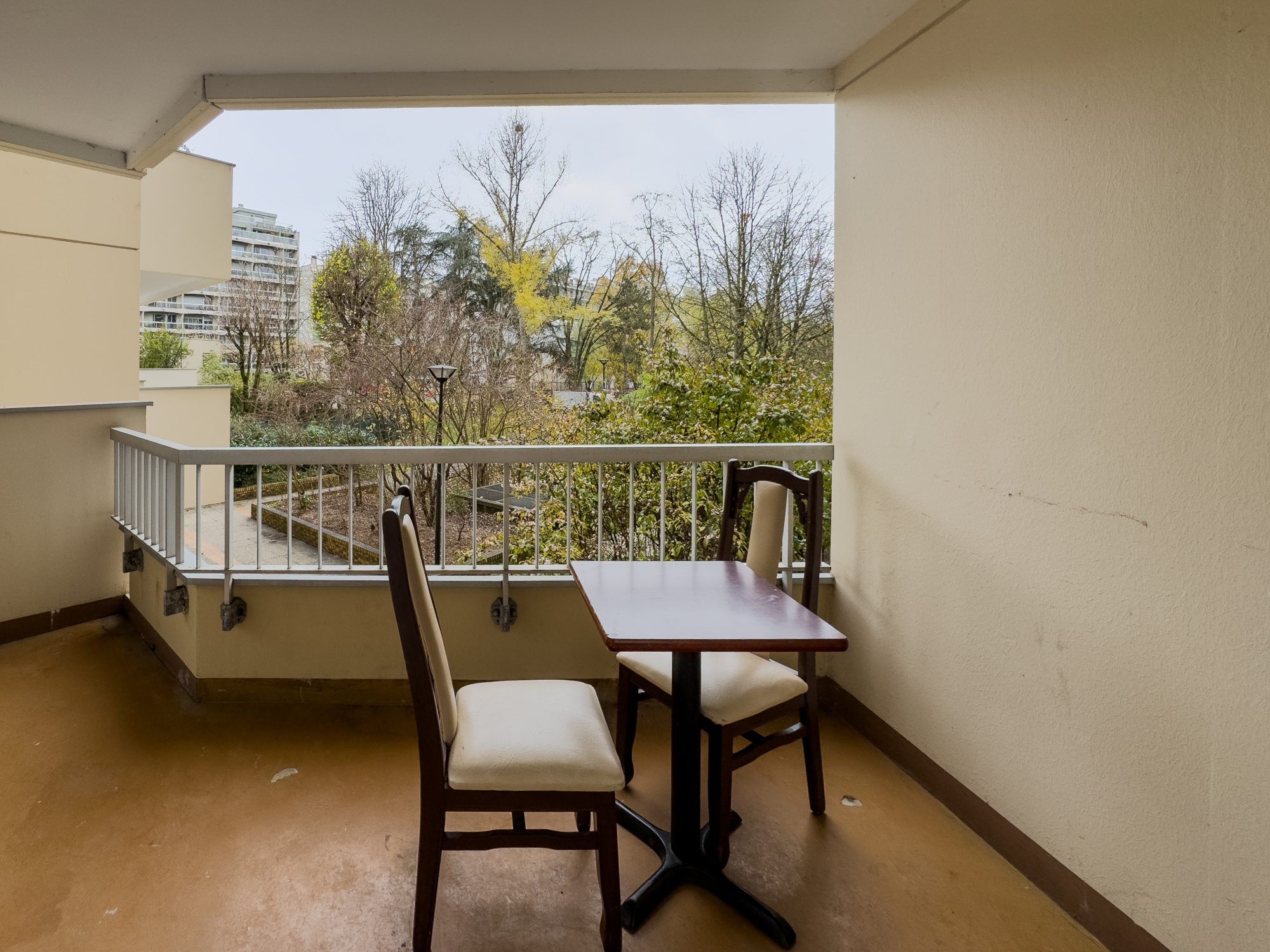 Courbevoie - Bécon-les-Bruyères – Large 6-room apartment 5