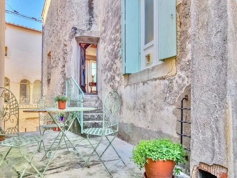 Appartement 5 pièces 140 m² · à Villemagne-l'Argentière · 140 m² · 235 000 €
