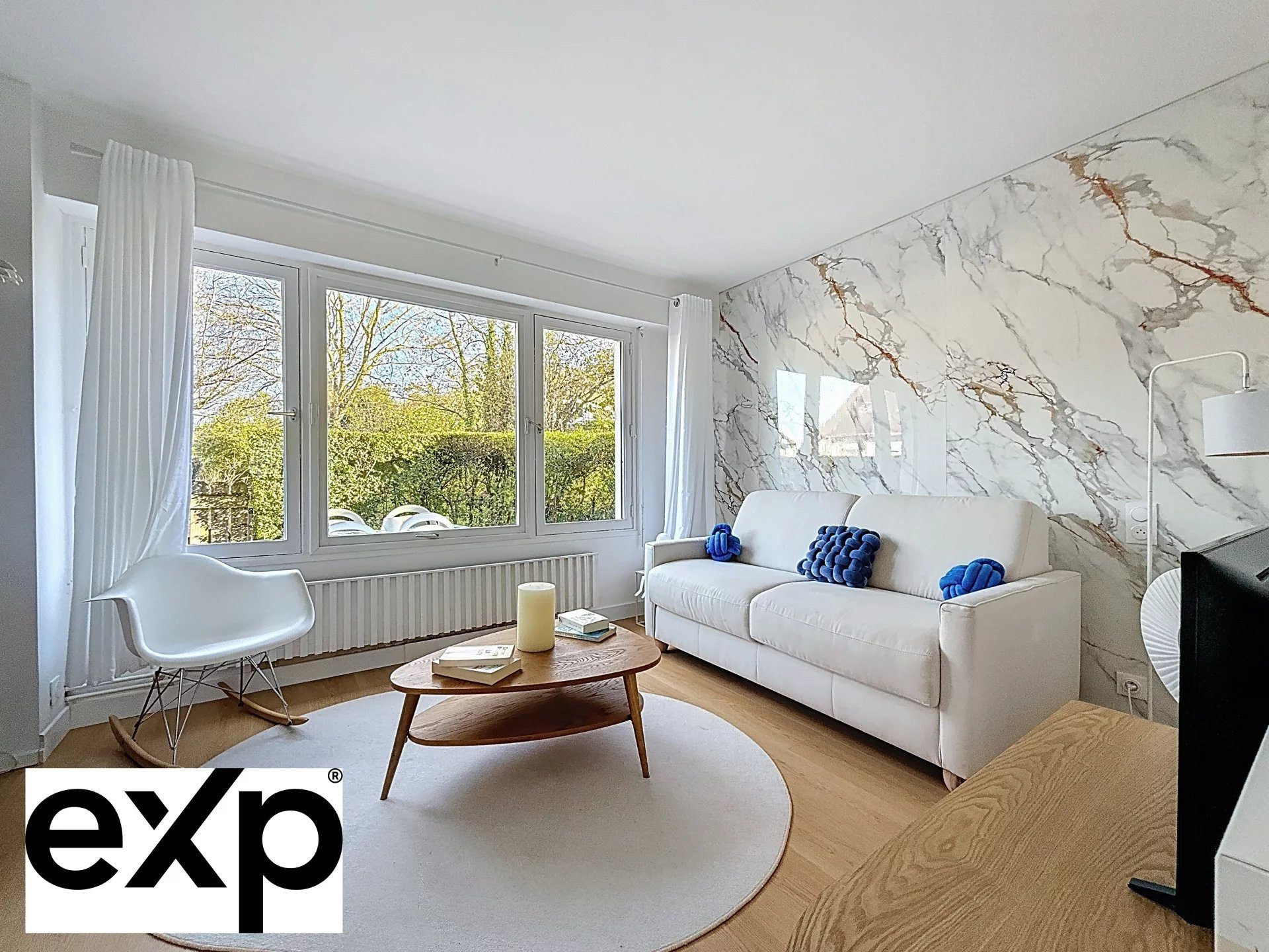 Benerville-sur-Mer — The rare address. The house spirit. Light as a signature. 3
