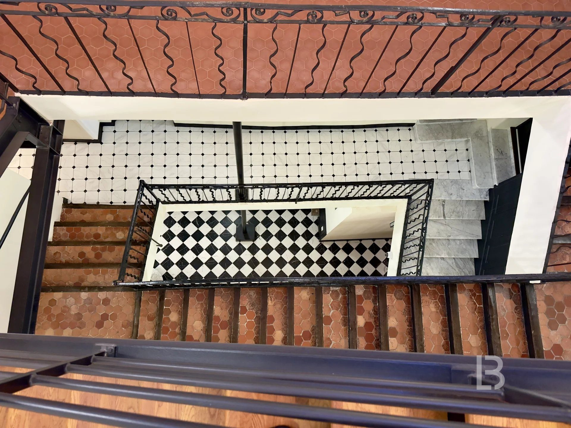Appartement 1 pièce 52 m² · à Antibes · 52 m² · 369 000 €