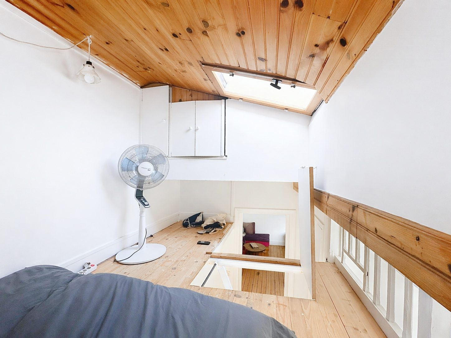 2-Bedroom Top Floor Apartment - Marais 5