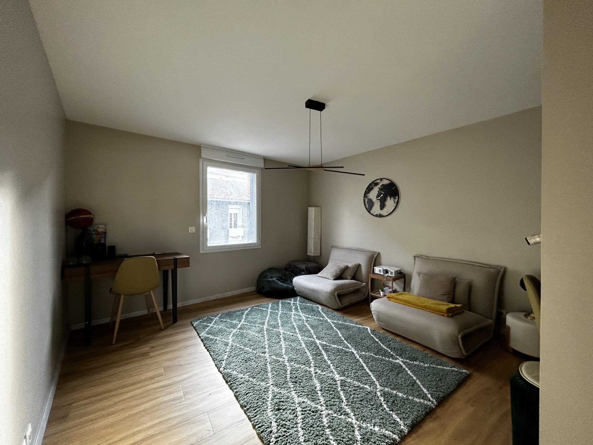 Appartement 4 pièces 99 m² · à Espaly-Saint-Marcel · 99 m² · 260 000 €