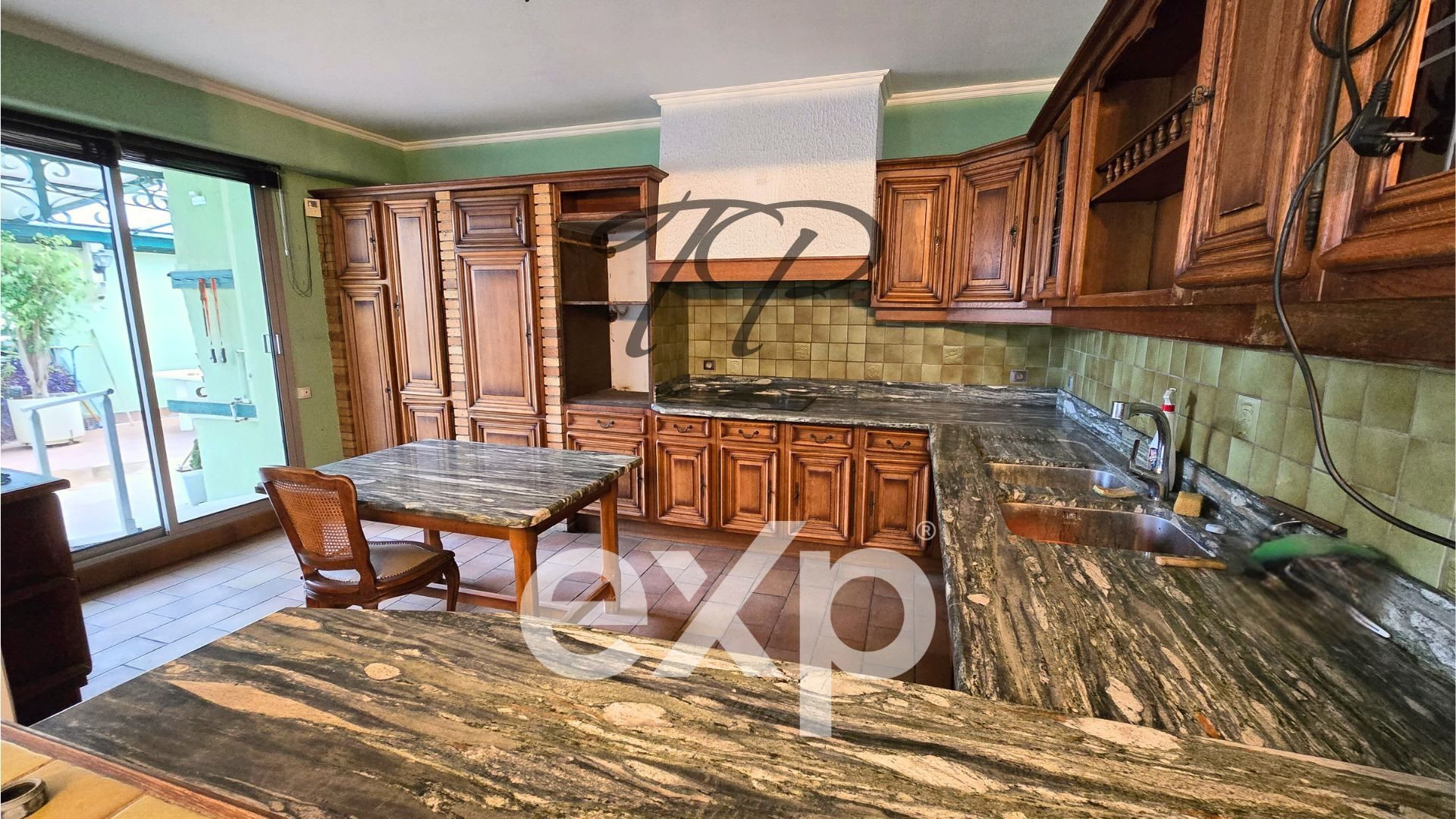 Apartment for sale in Béziers, 177 m²