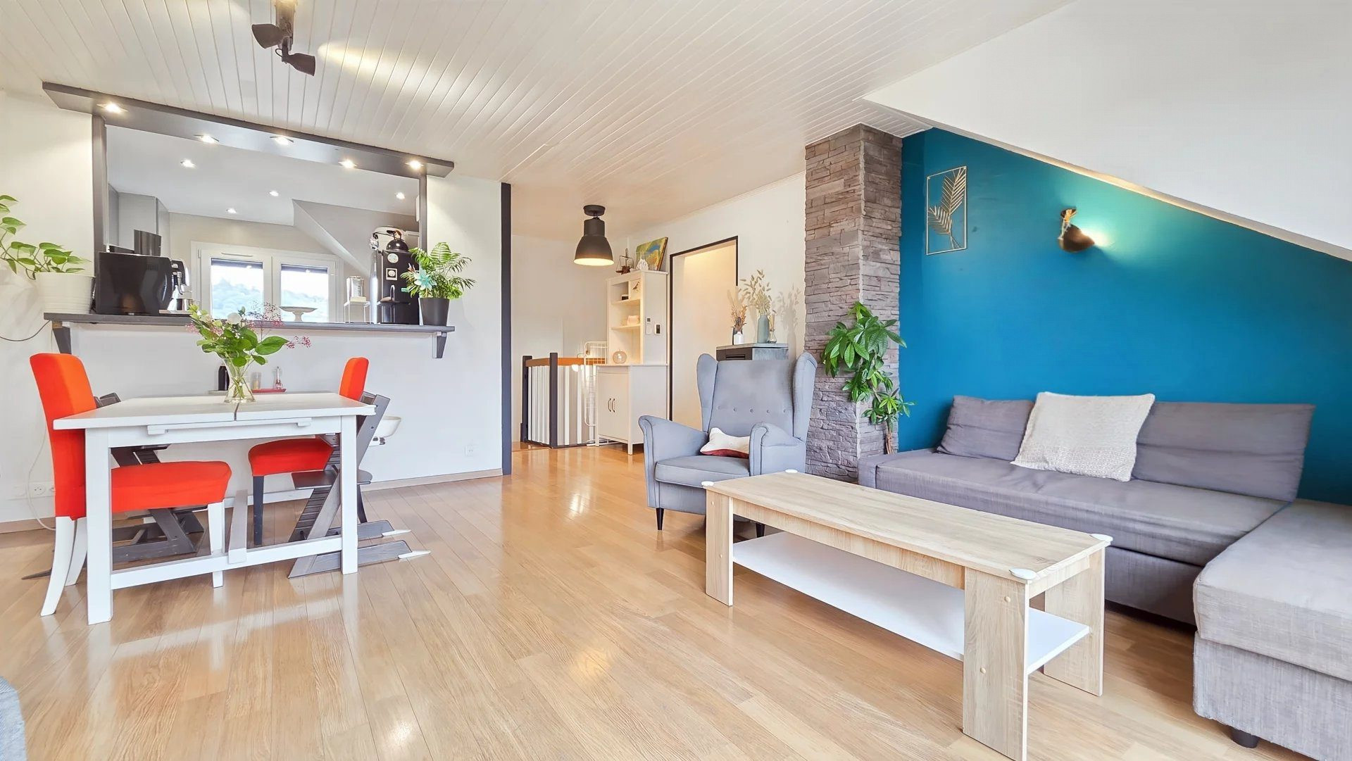 Appartement 4 pièces 103 m² · à Vétraz-Monthoux · 103 m² · 375 000 €