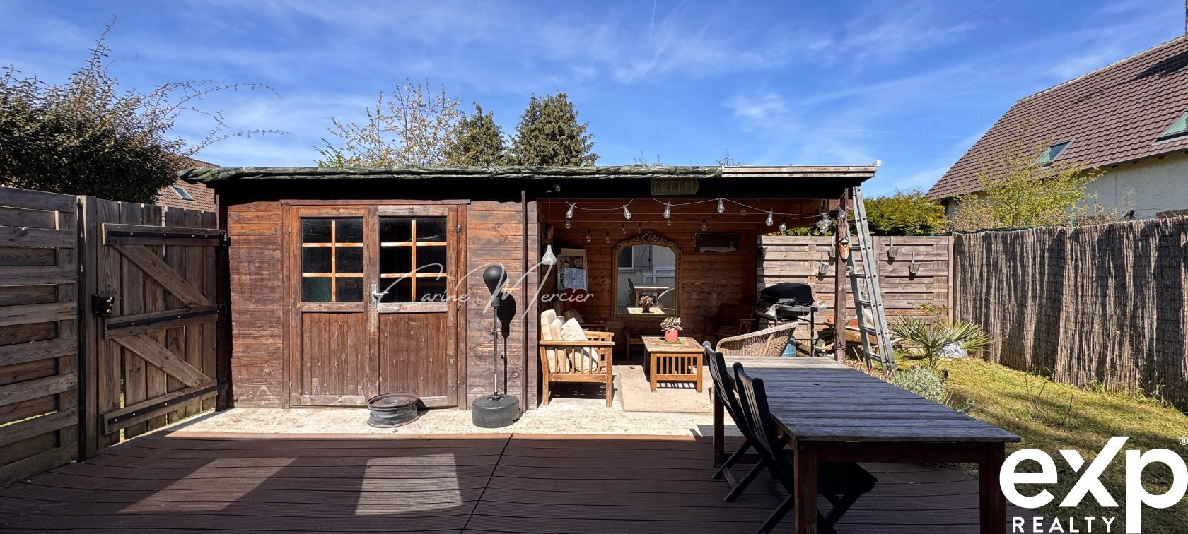 4-Room Apartment with Private Garden 5