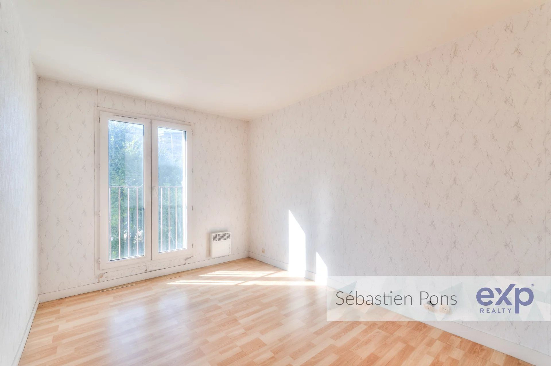 Appartement 4 pièces 73 m² · à Viry-Châtillon · 73 m² · 160 000 €