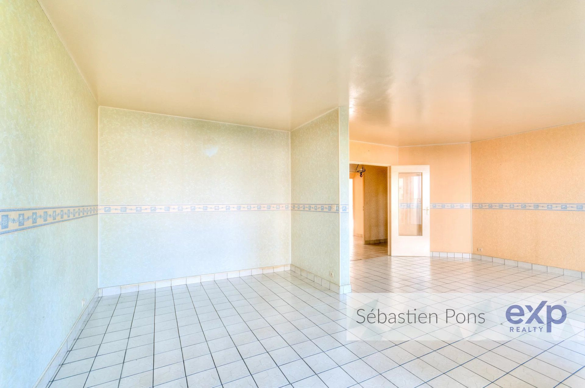Appartement à vendre à Viry-Châtillon, 74 m²