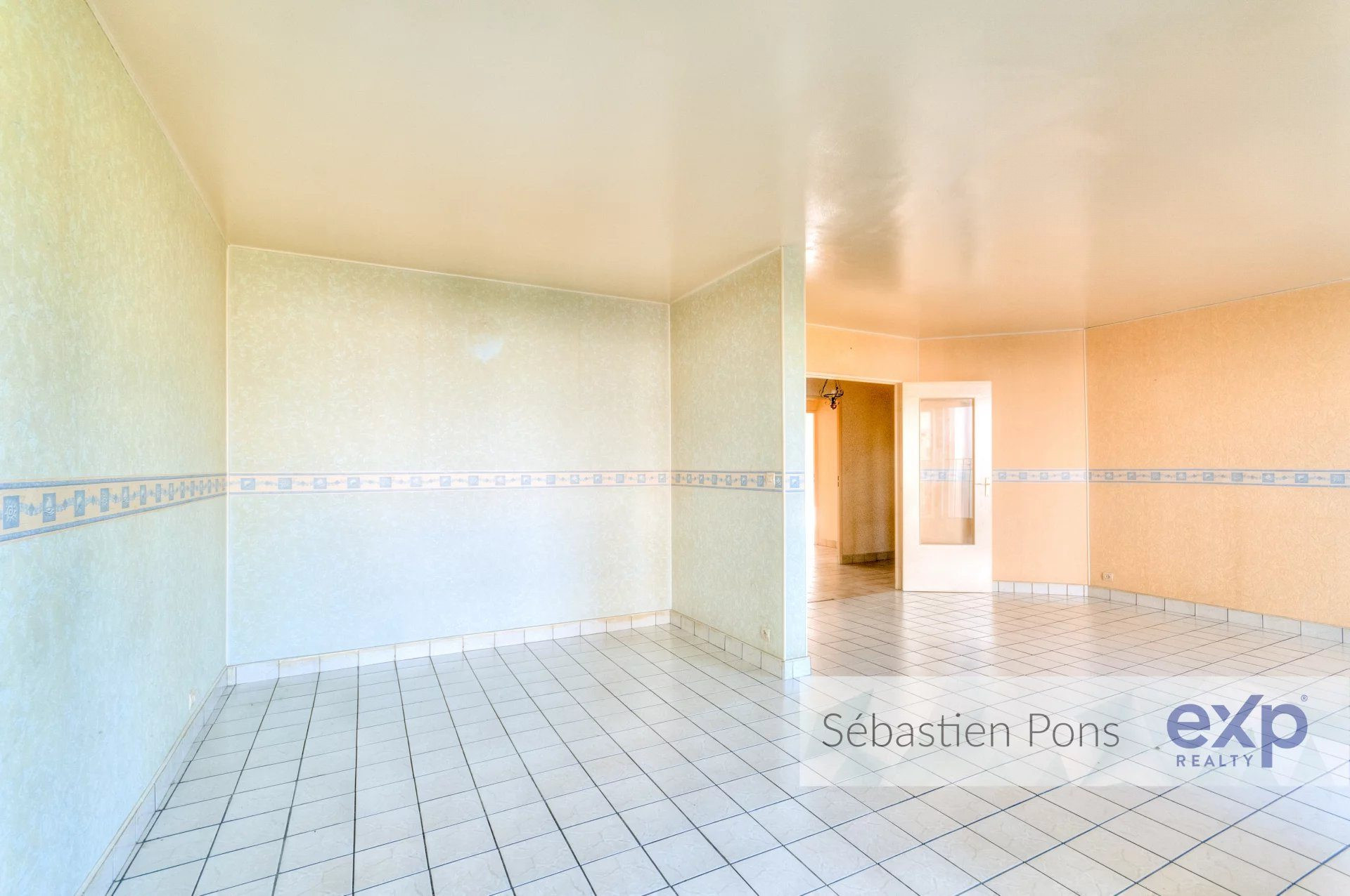 Appartement à vendre à Viry-Châtillon, 74 m²