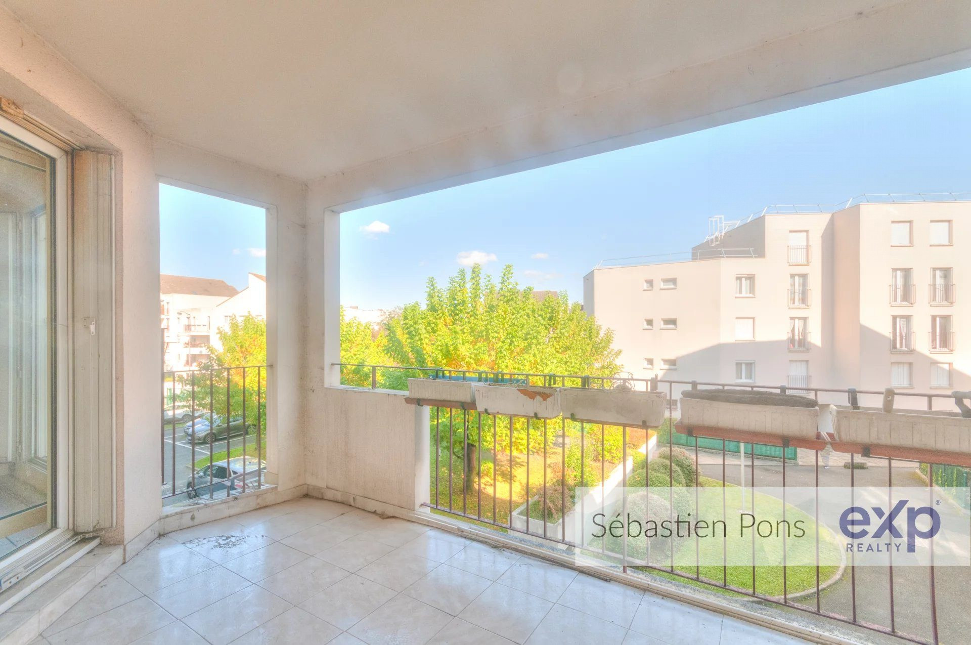 Appartement à vendre à Viry-Châtillon, 74 m²