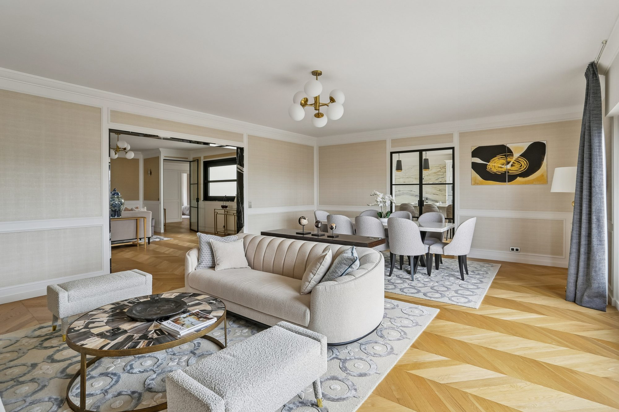 Appartement à vendre à Paris, 266 m²