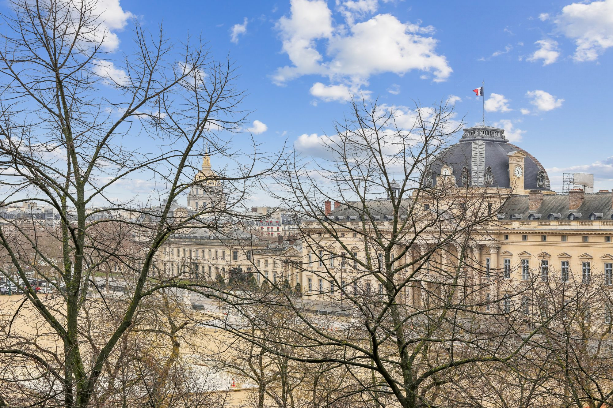 Appartement à vendre à Paris, 266 m²