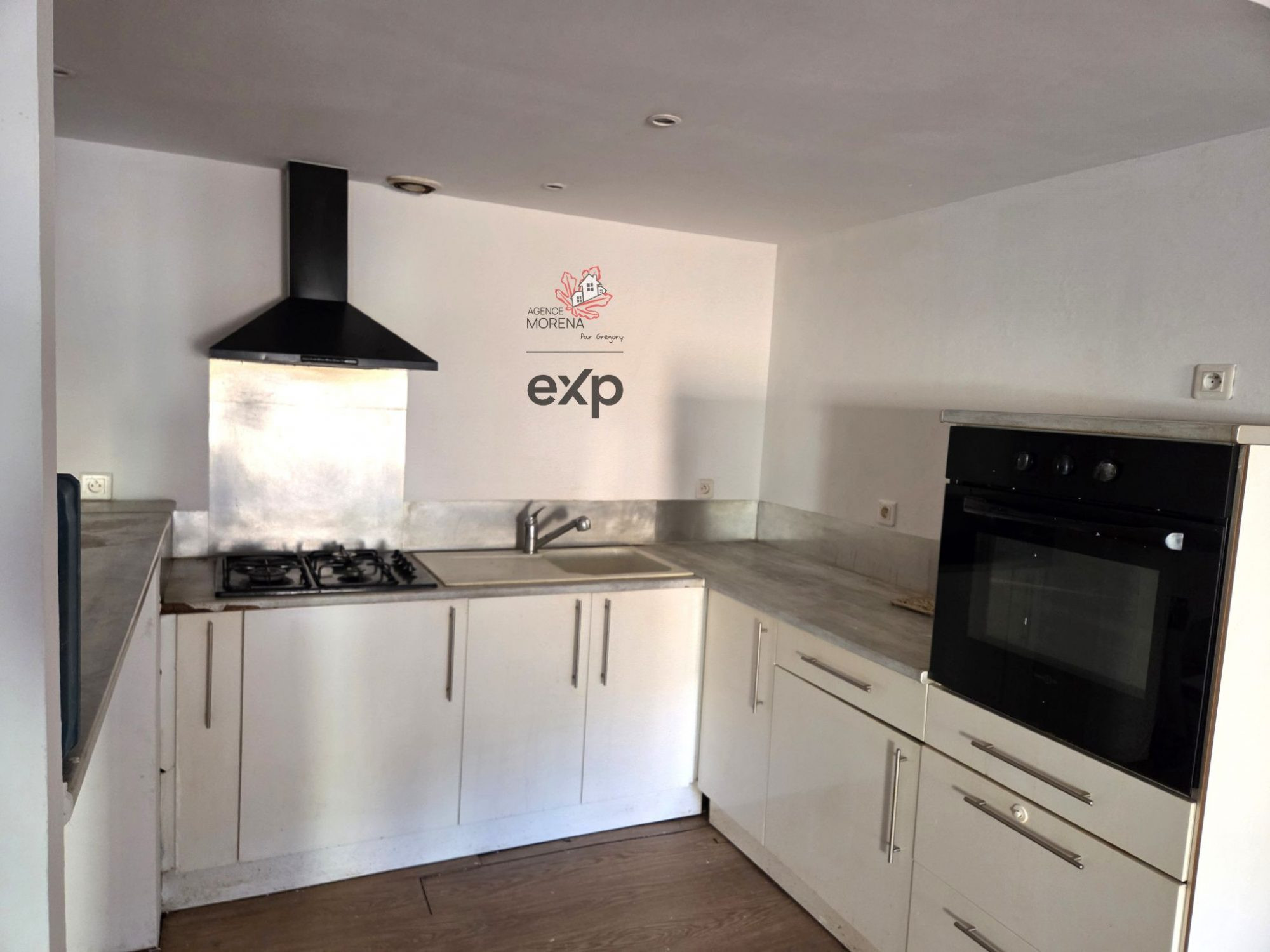 3-Room Apartment, 2 Bedrooms, in the Heart of Solliès-Pont 5